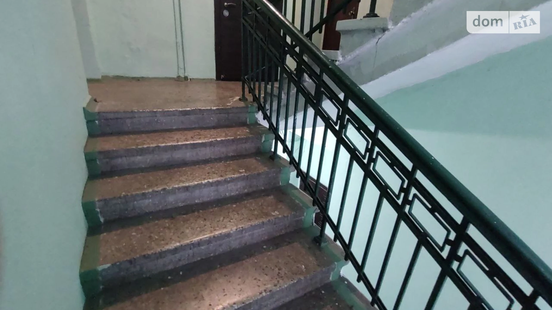 Продается 1-комнатная квартира 39 кв. м в Одессе, ул. Средняя - фото 2