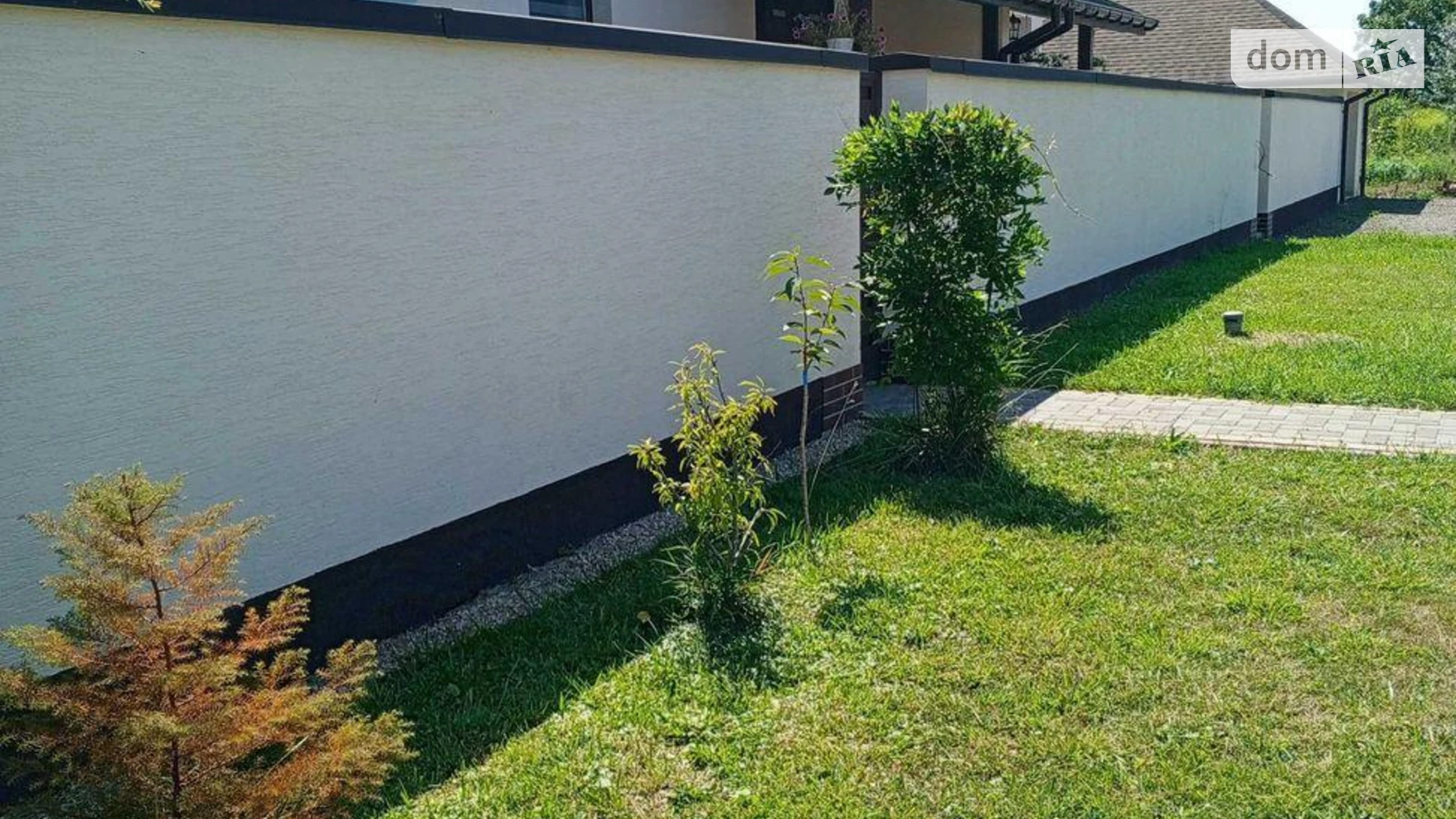 Продается дом на 2 этажа 260 кв. м с гаражом, цена: 260000 $ - фото 2