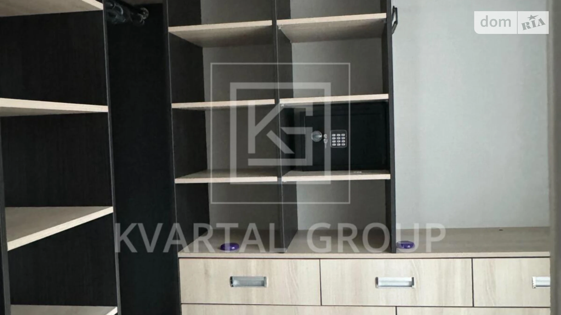 Сдается в аренду дом на 3 этажа 180 кв. м с террасой, цена: 1500 $ - фото 4