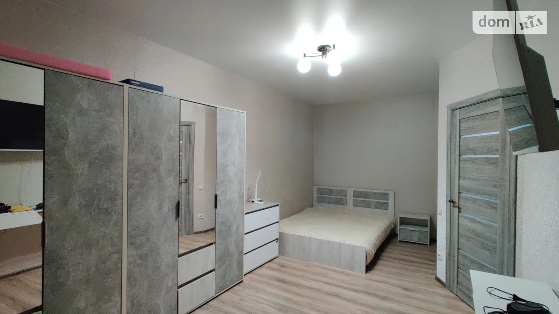 Сдается в аренду 1-комнатная квартира 40 кв. м в, цена: 12000 грн - фото 2