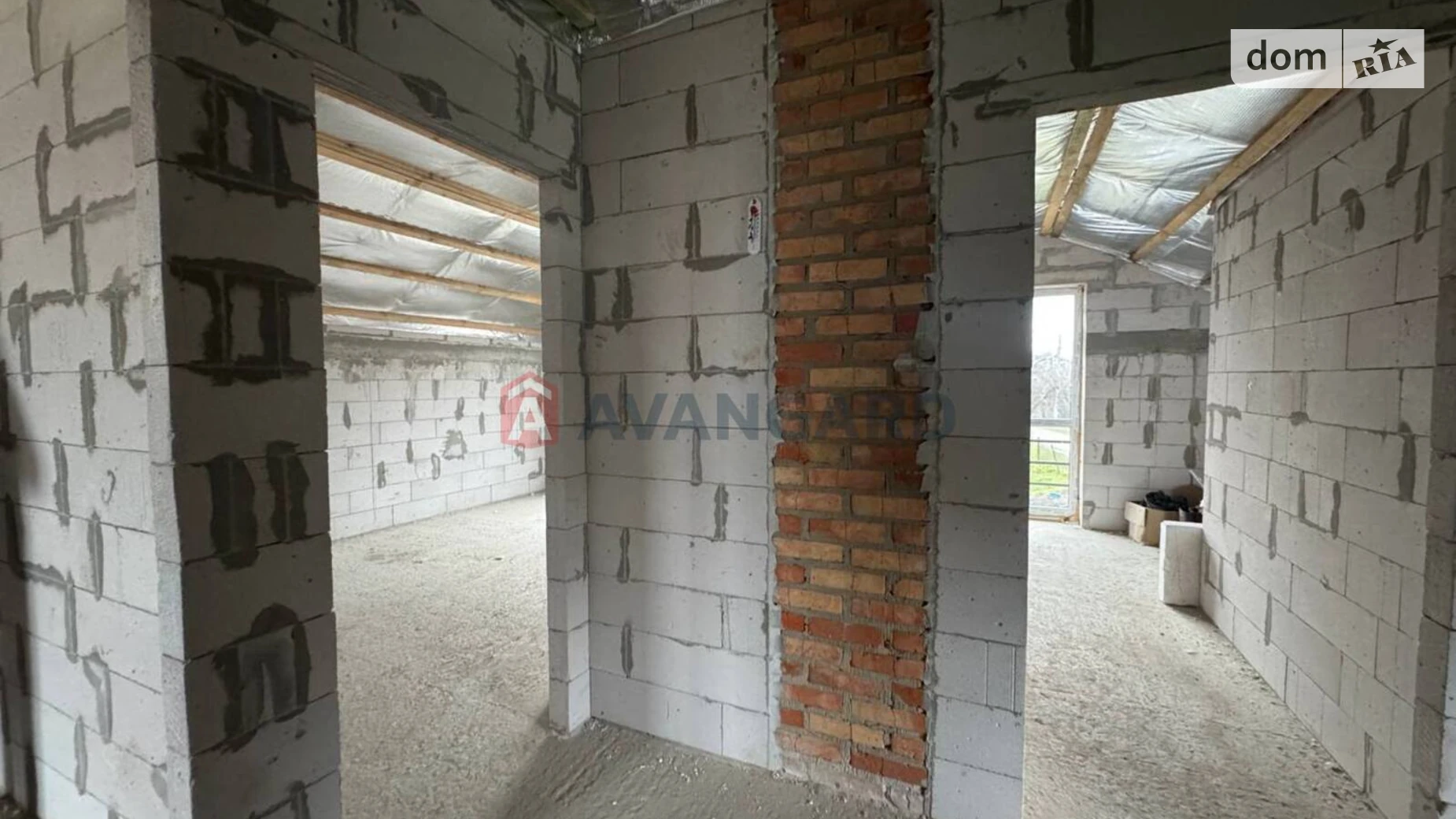 Продается дом на 2 этажа 135 кв. м с садом, цена: 125000 $ - фото 4