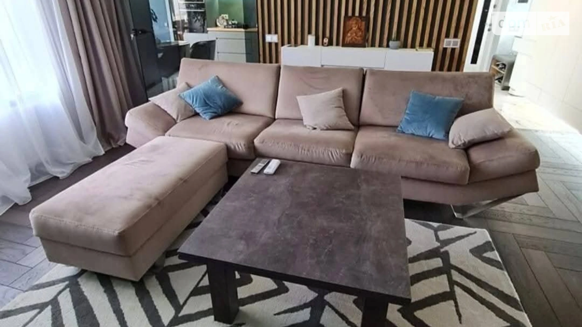 3-комнатная квартира 75.6 кв. м в Тернополе, ул. Сахарова Андрея Академика - фото 3