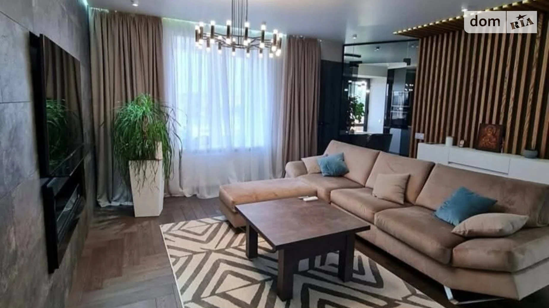 3-комнатная квартира 75.6 кв. м в Тернополе, ул. Сахарова Андрея Академика - фото 4