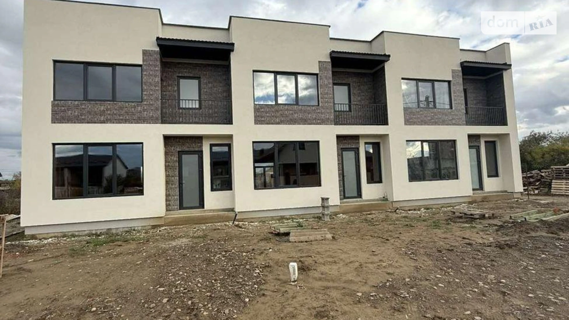 Продается дом на 2 этажа 122 кв. м с подвалом, цена: 95000 $ - фото 2