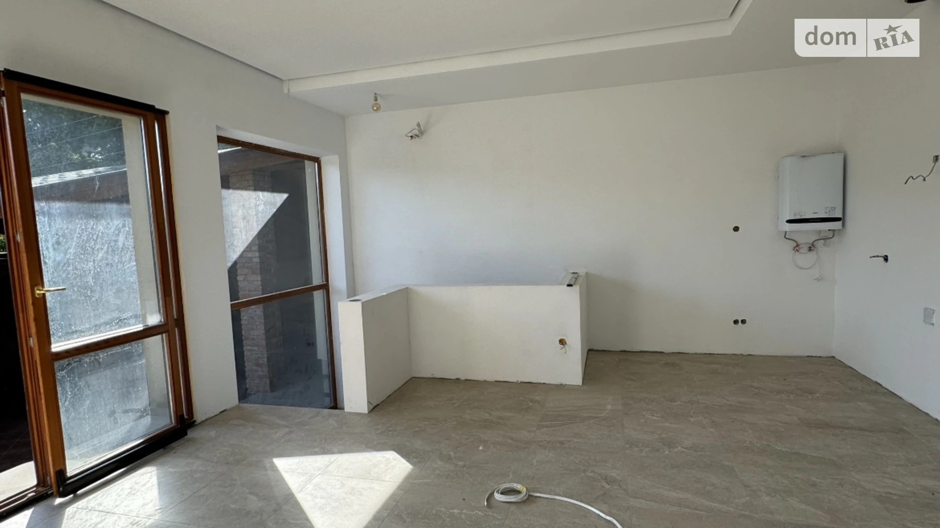 Продается дом на 2 этажа 295 кв. м с мансардой, цена: 285000 $ - фото 5