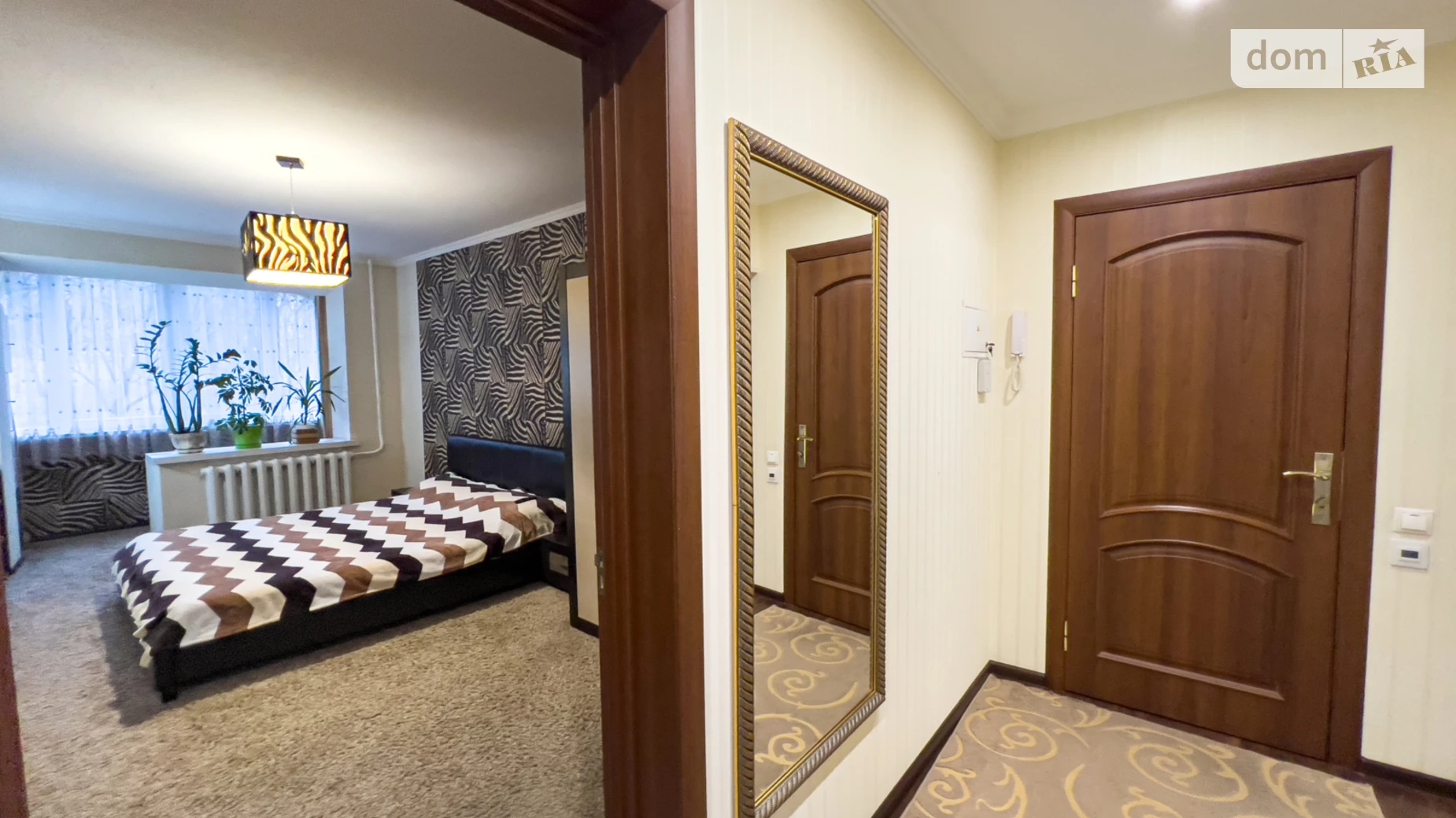 Продается 4-комнатная квартира 80.5 кв. м в Ровно, ул. Волынской Дивизии - фото 2