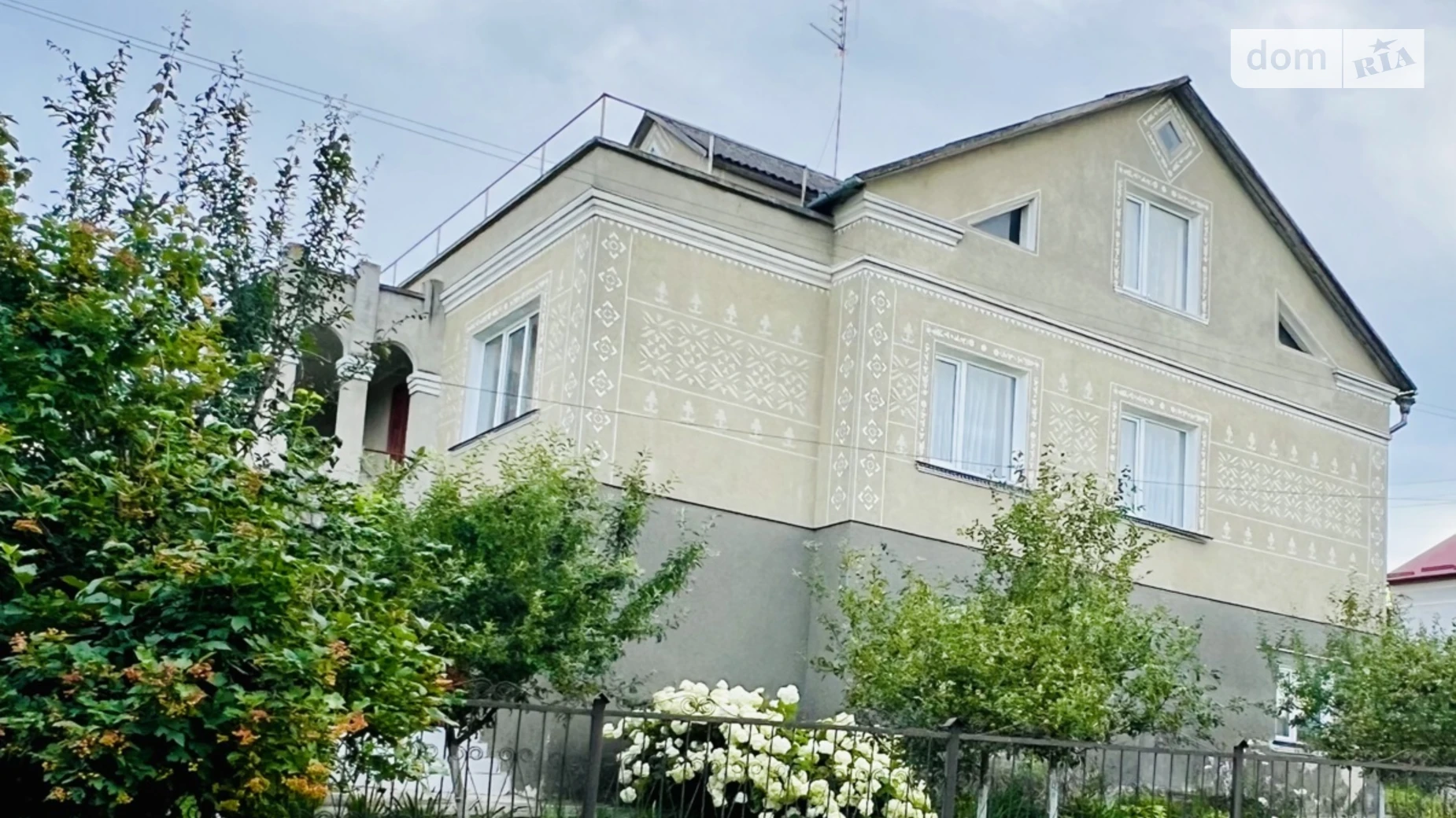 Продается дом на 2 этажа 234 кв. м с камином, цена: 68000 $ - фото 3