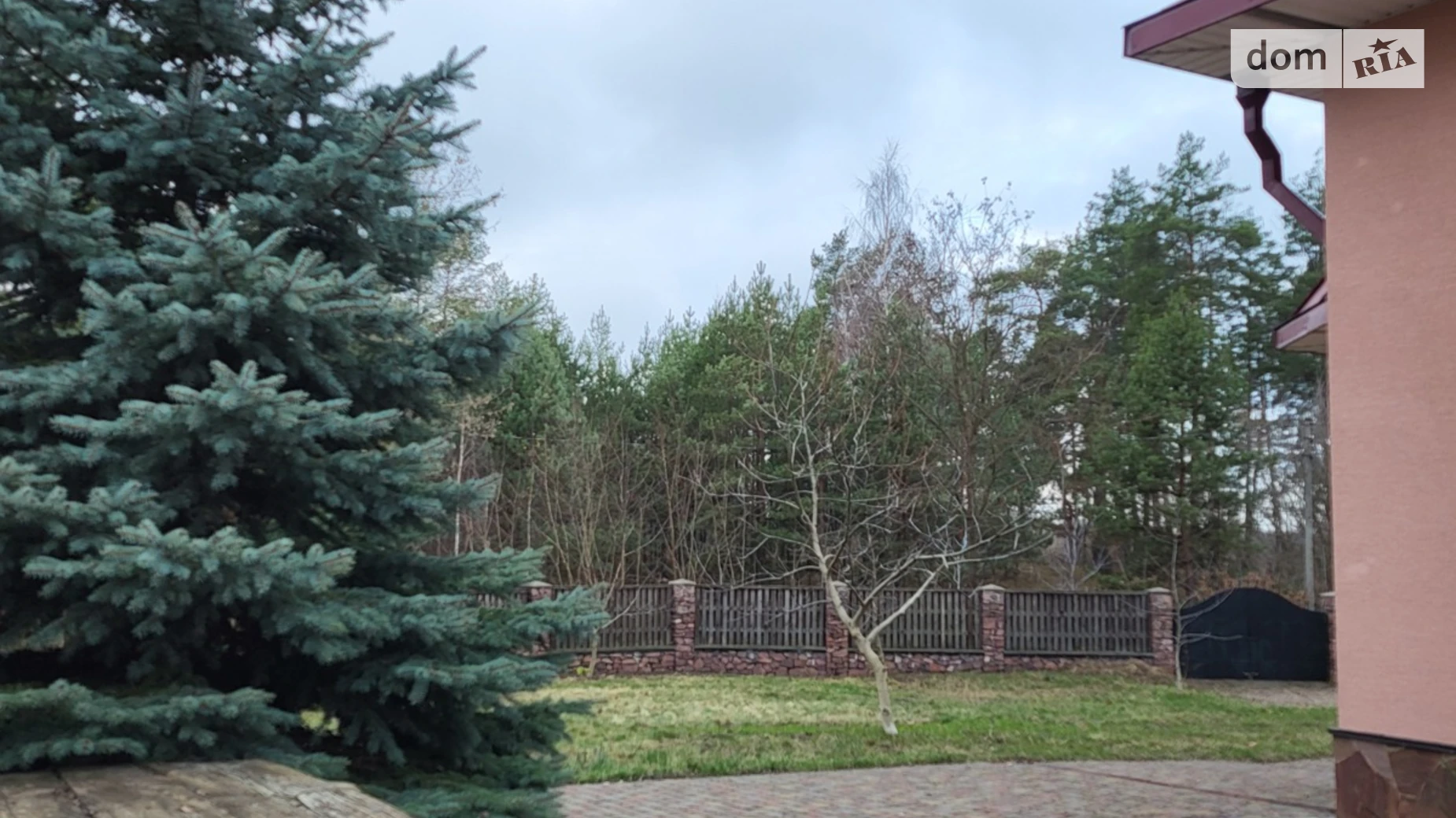 Продается дом на 2 этажа 226 кв. м с камином, цена: 329000 € - фото 2