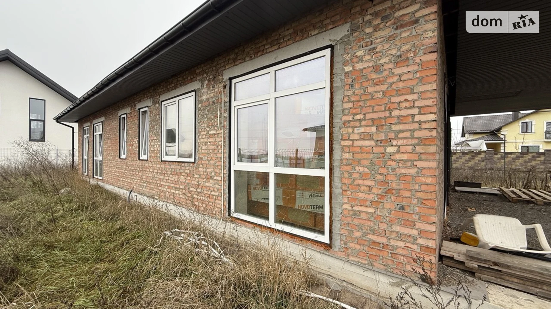 Продается одноэтажный дом 142 кв. м с гаражом, цена: 110000 $ - фото 3