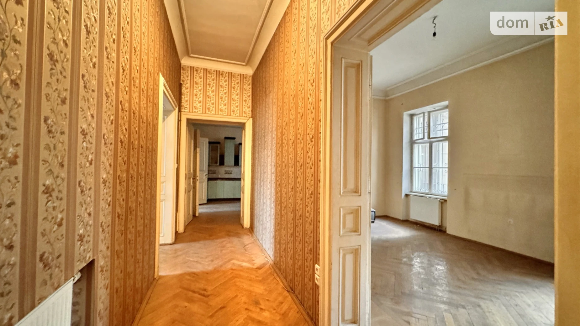 Продается 4-комнатная квартира 157.1 кв. м в Львове, ул. Дорошенко Петра, 50 - фото 4