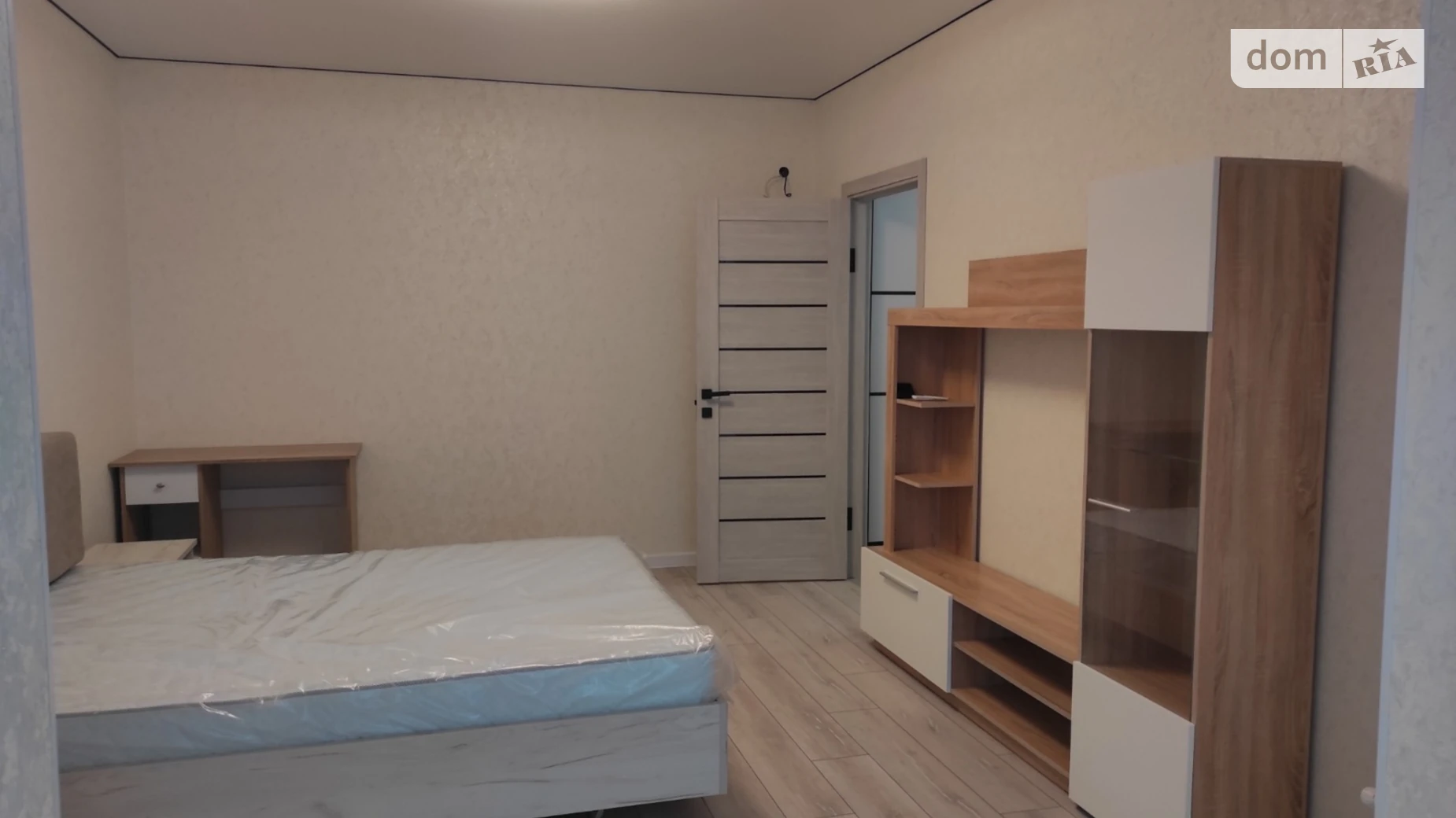 Сдается в аренду 1-комнатная квартира 45.2 кв. м в, цена: 15000 грн - фото 3