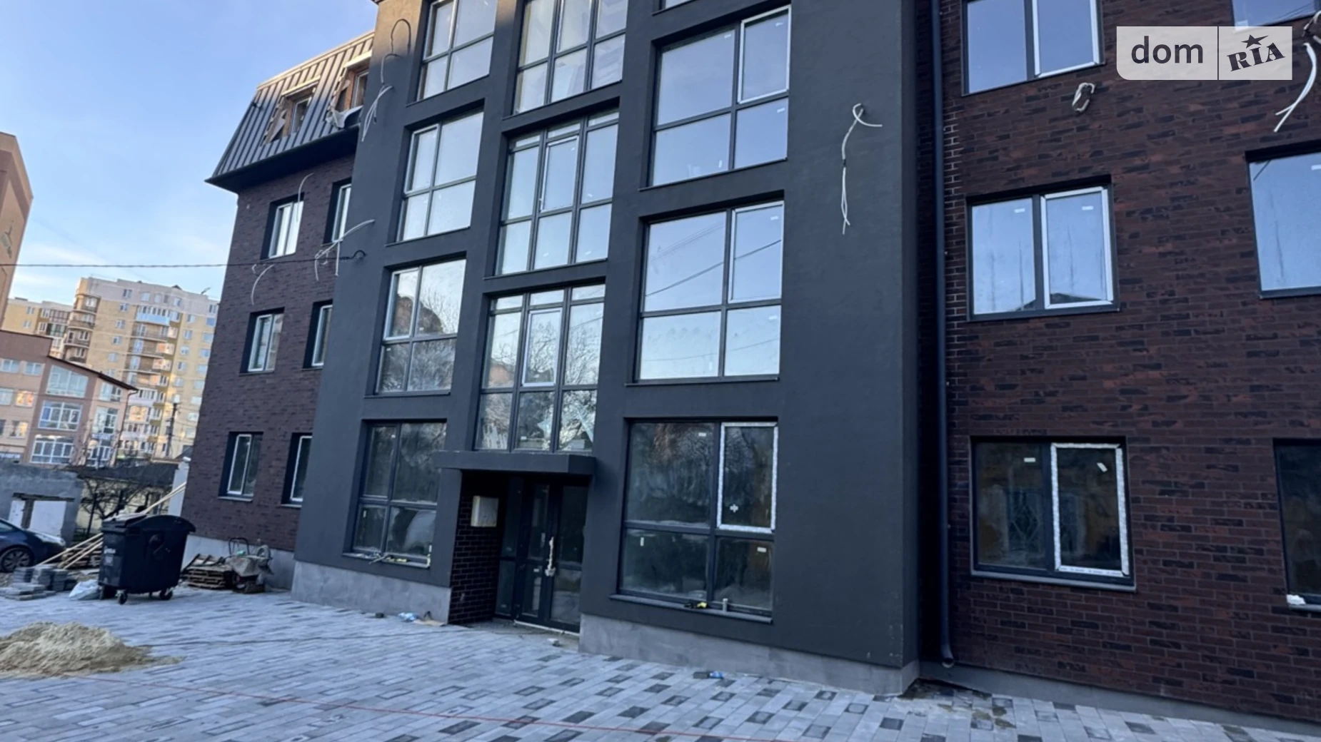 1-комнатная квартира 41 кв. м в Тернополе, ул. Белогорская - фото 2