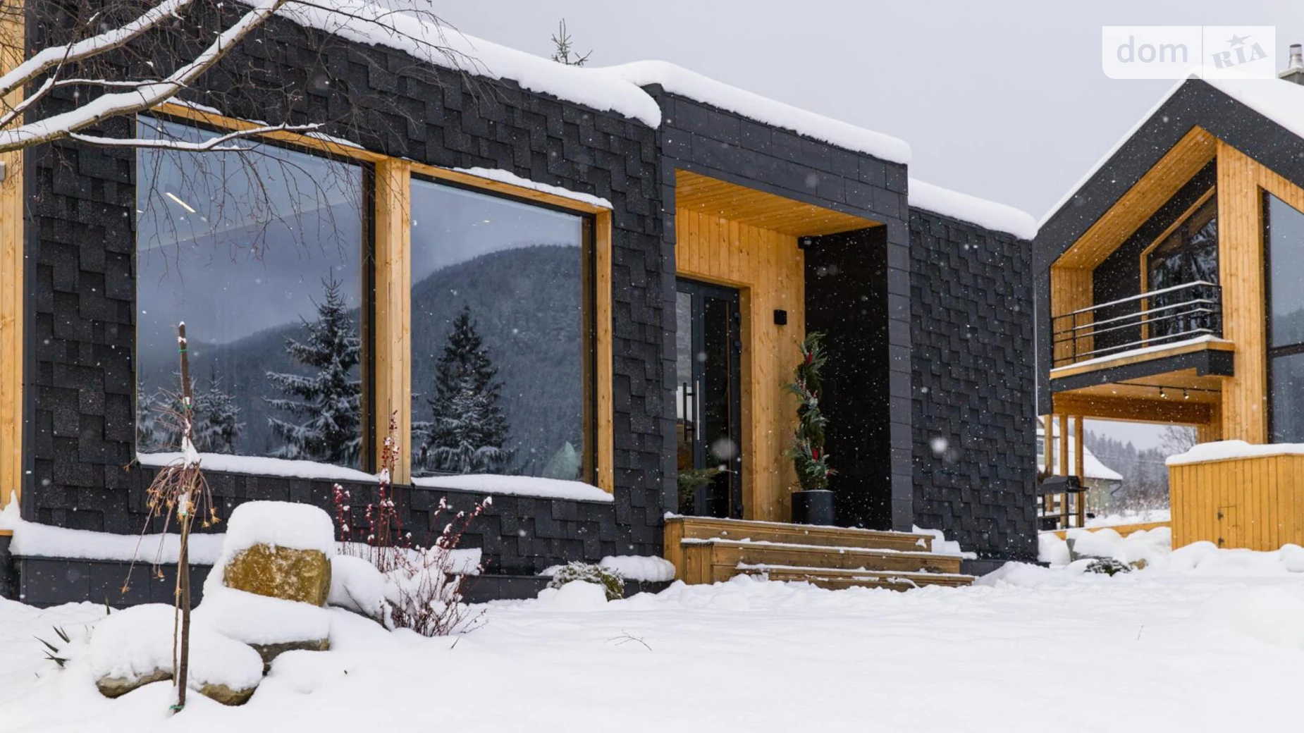 Продается дом на 2 этажа 250 кв. м с подвалом, цена: 650000 $ - фото 2