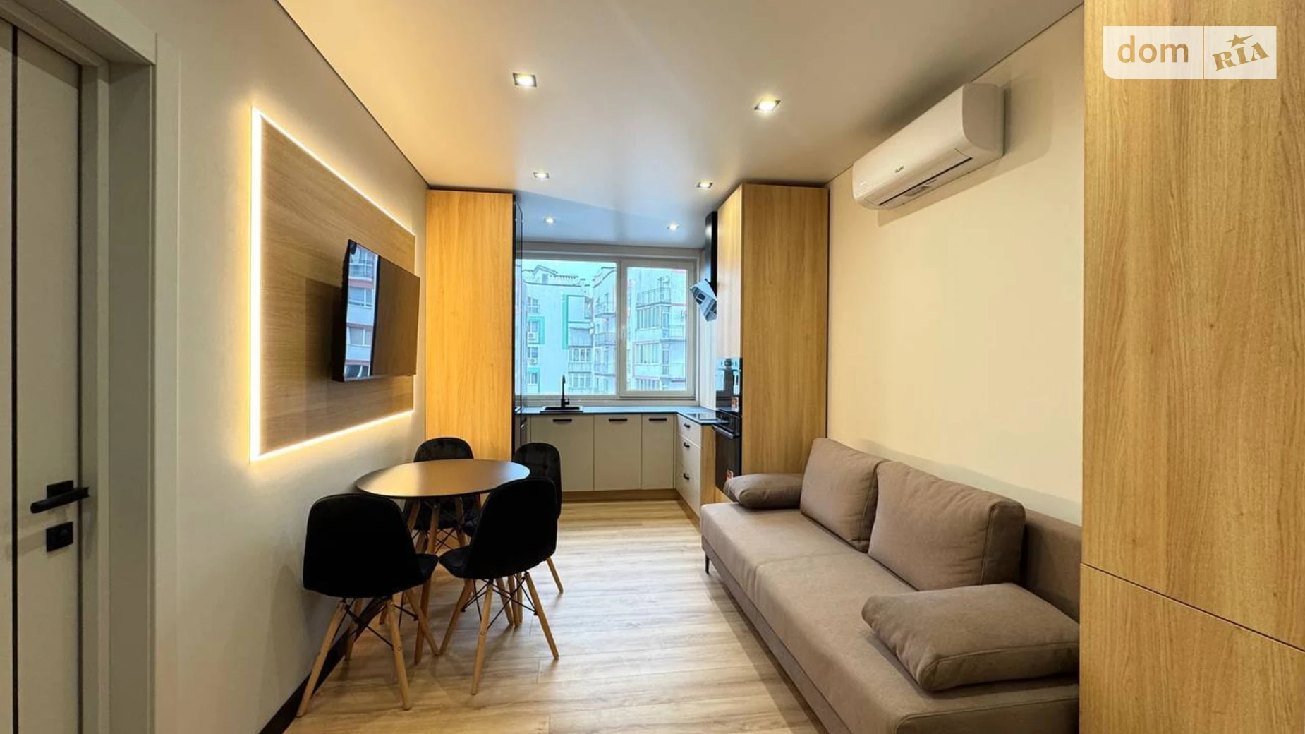 Продается 1-комнатная квартира 37 кв. м в Ивано-Франковске, цена: 78500 $ - фото 2