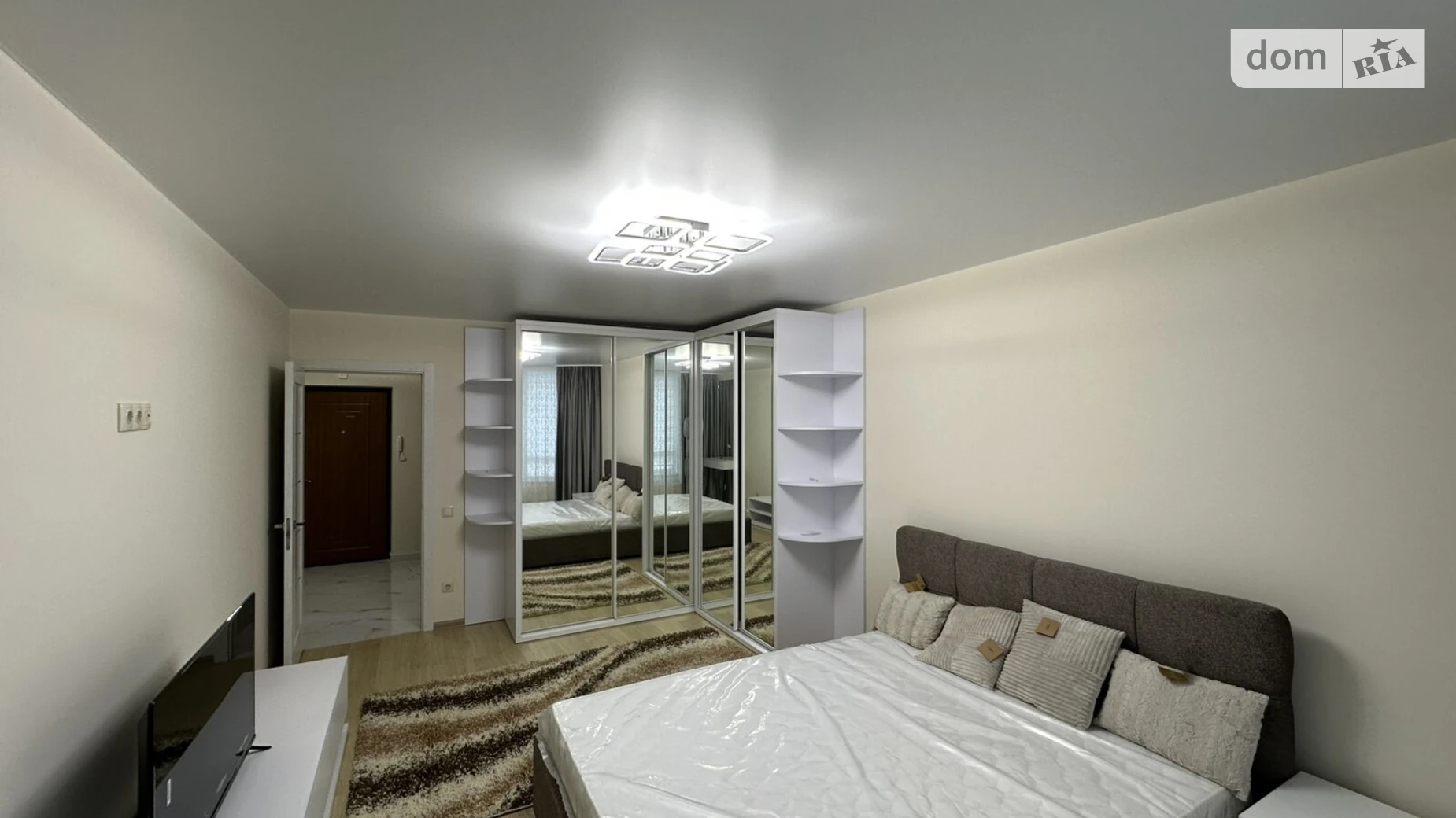 1-комнатная квартира 47 кв. м в Тернополе, ул. Белогорская - фото 4