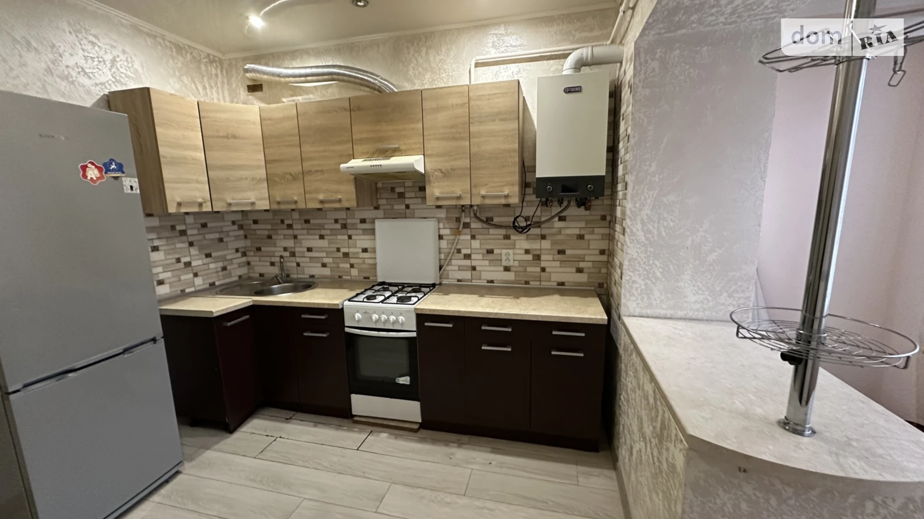 Сдается в аренду 1-комнатная квартира 34.3 кв. м в Ровно, ул. Дворецкая, 46-48 - фото 2