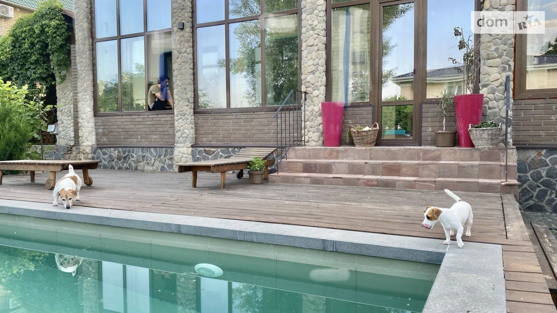 Сдается в аренду дом на 2 этажа 300 кв. м с балконом, цена: 2500 $ - фото 2