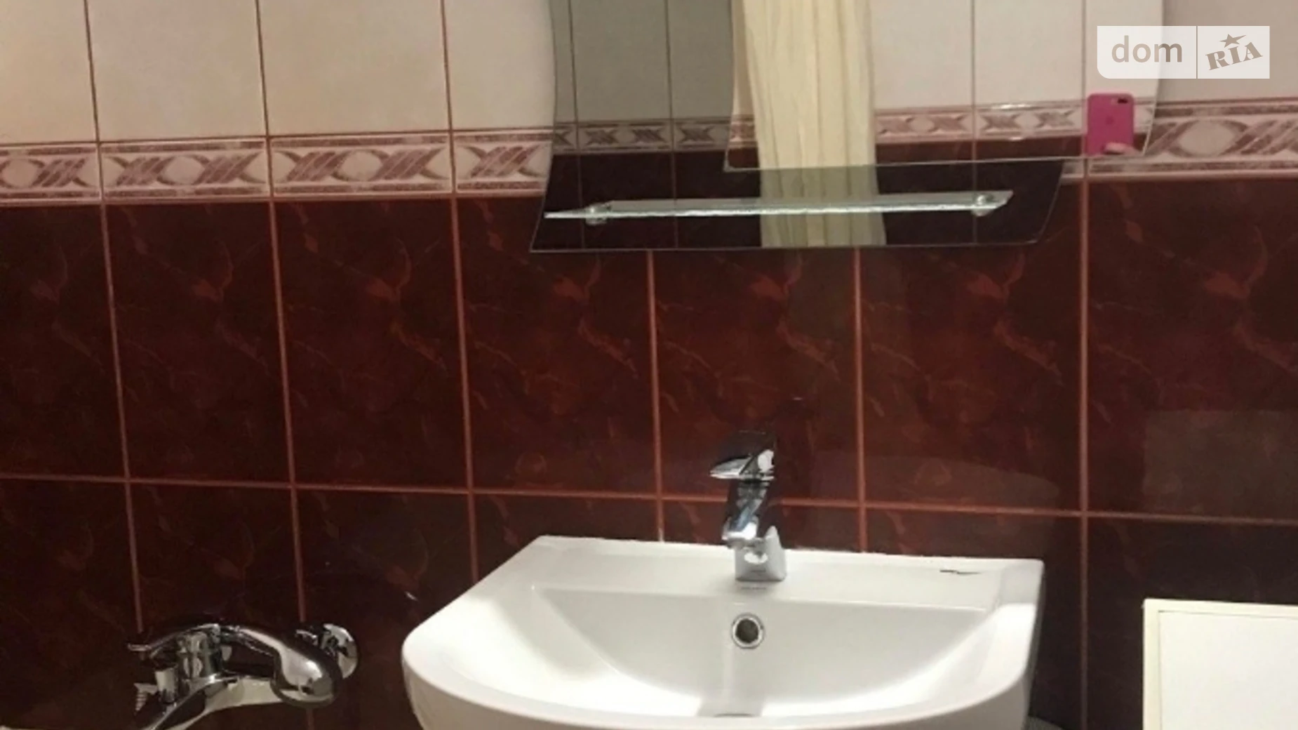 2-комнатная квартира 52 кв. м в Луцке, ул. Гулака-Артемовского - фото 2