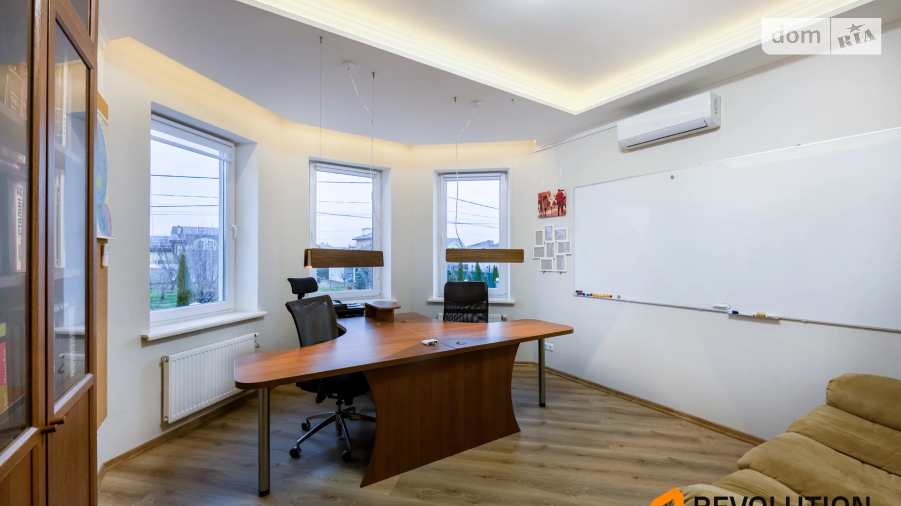 Продается дом на 3 этажа 262.4 кв. м с верандой, цена: 330000 $ - фото 2