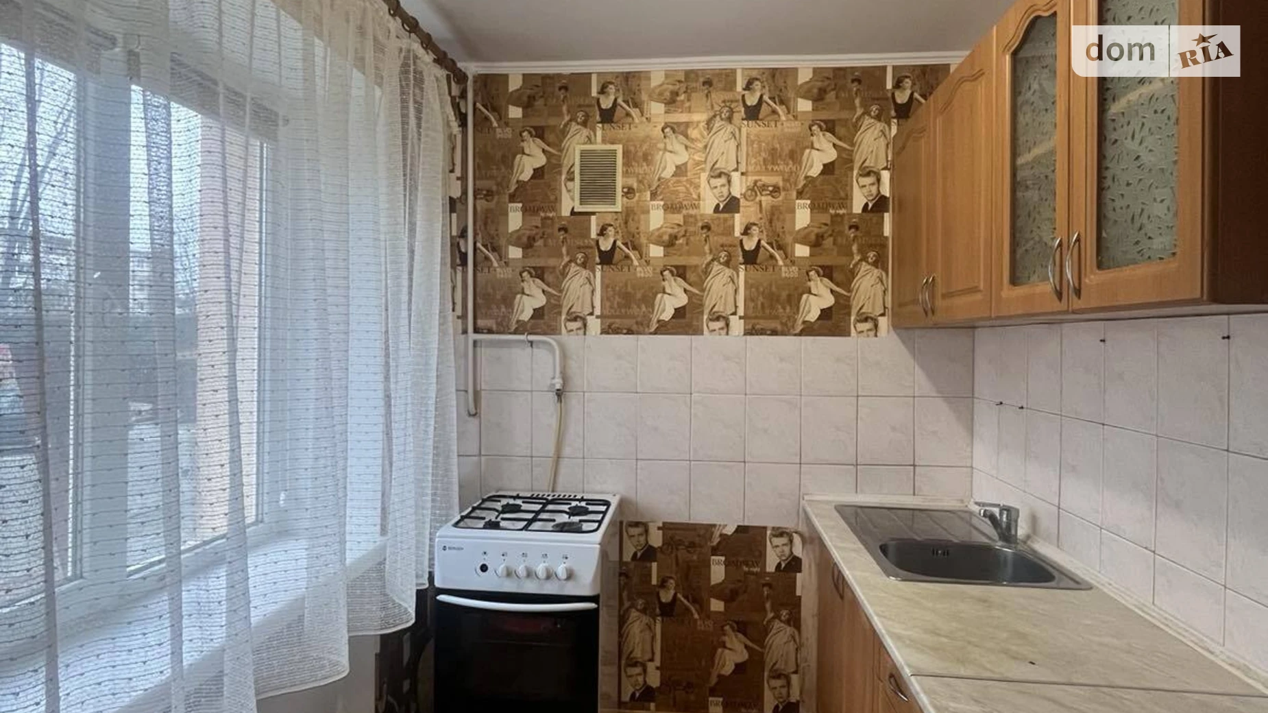 2-комнатная квартира 39.2 кв. м в Луцке, ул. Свободы(Декабристов), 27 - фото 4