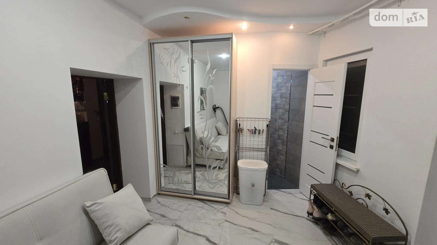 Сдается в оренду частина будинку 60 кв. м з гаражем, цена: 14000 грн - фото 4