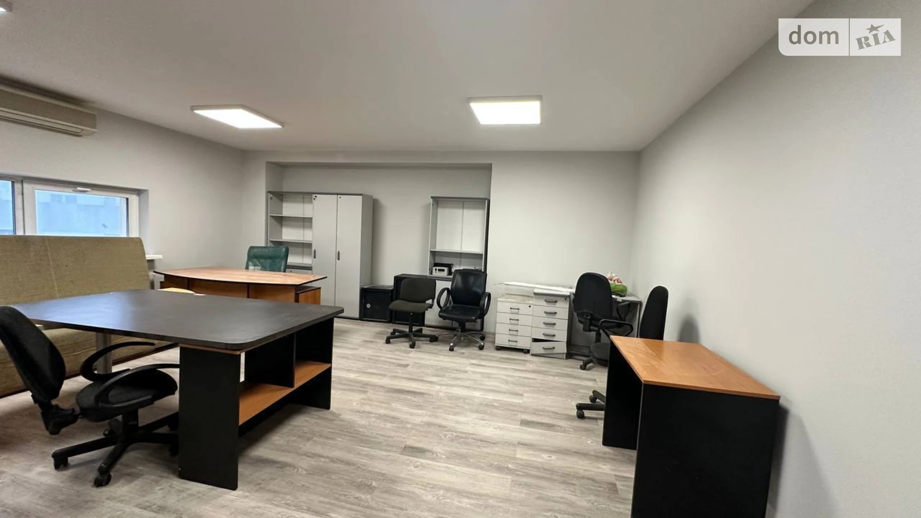 Сдается в аренду офис 30 кв. м в бизнес-центре, цена: 200 $ - фото 5