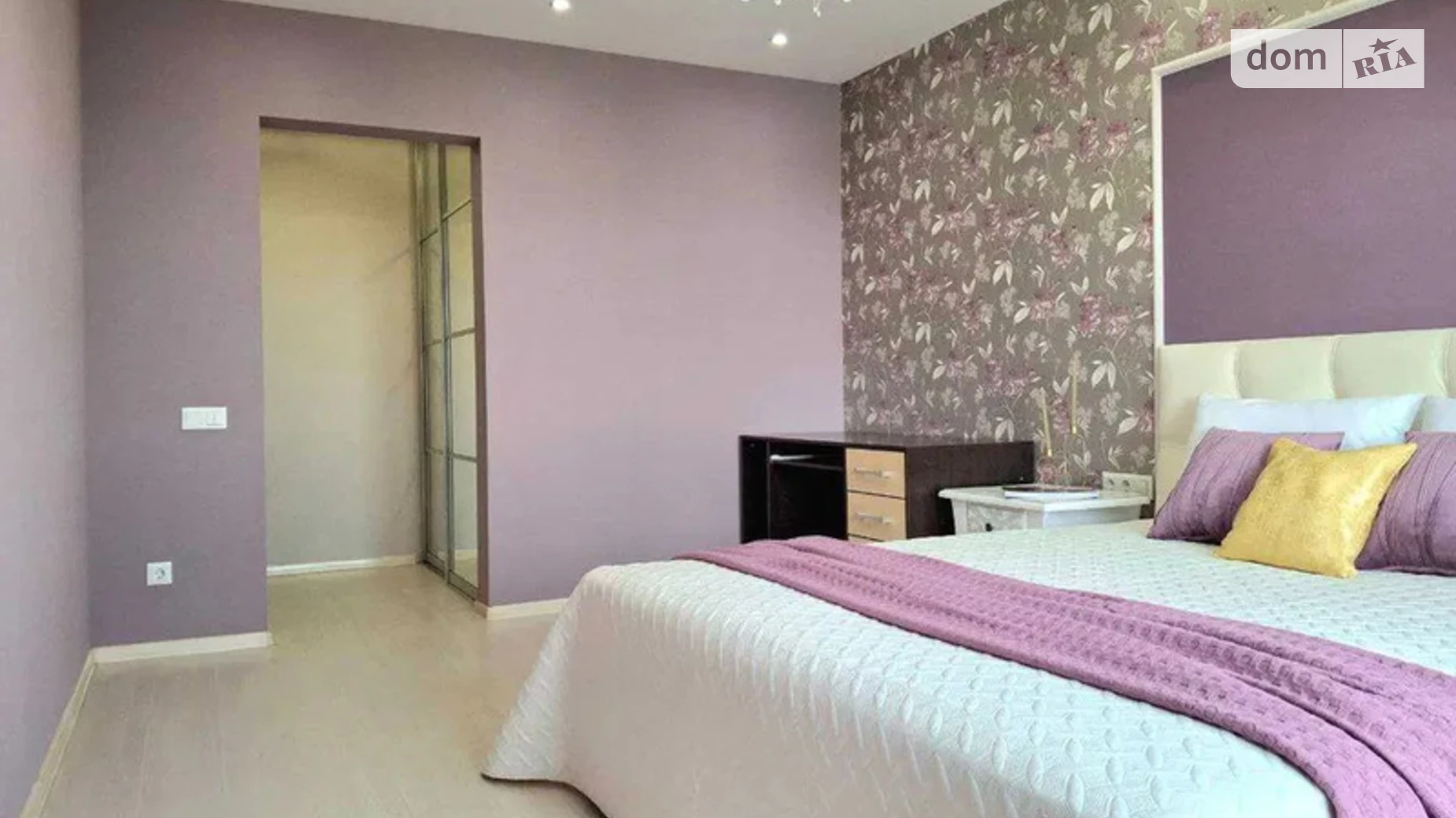 Продается 3-комнатная квартира 92 кв. м в Киеве, цена: 120000 $ - фото 2