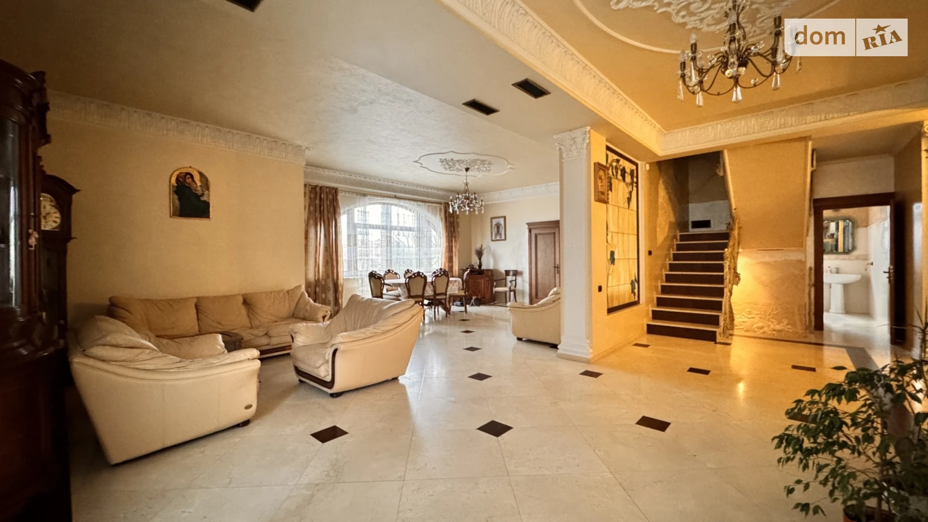 Продается дом на 3 этажа 462 кв. м с беседкой, цена: 780000 $ - фото 2