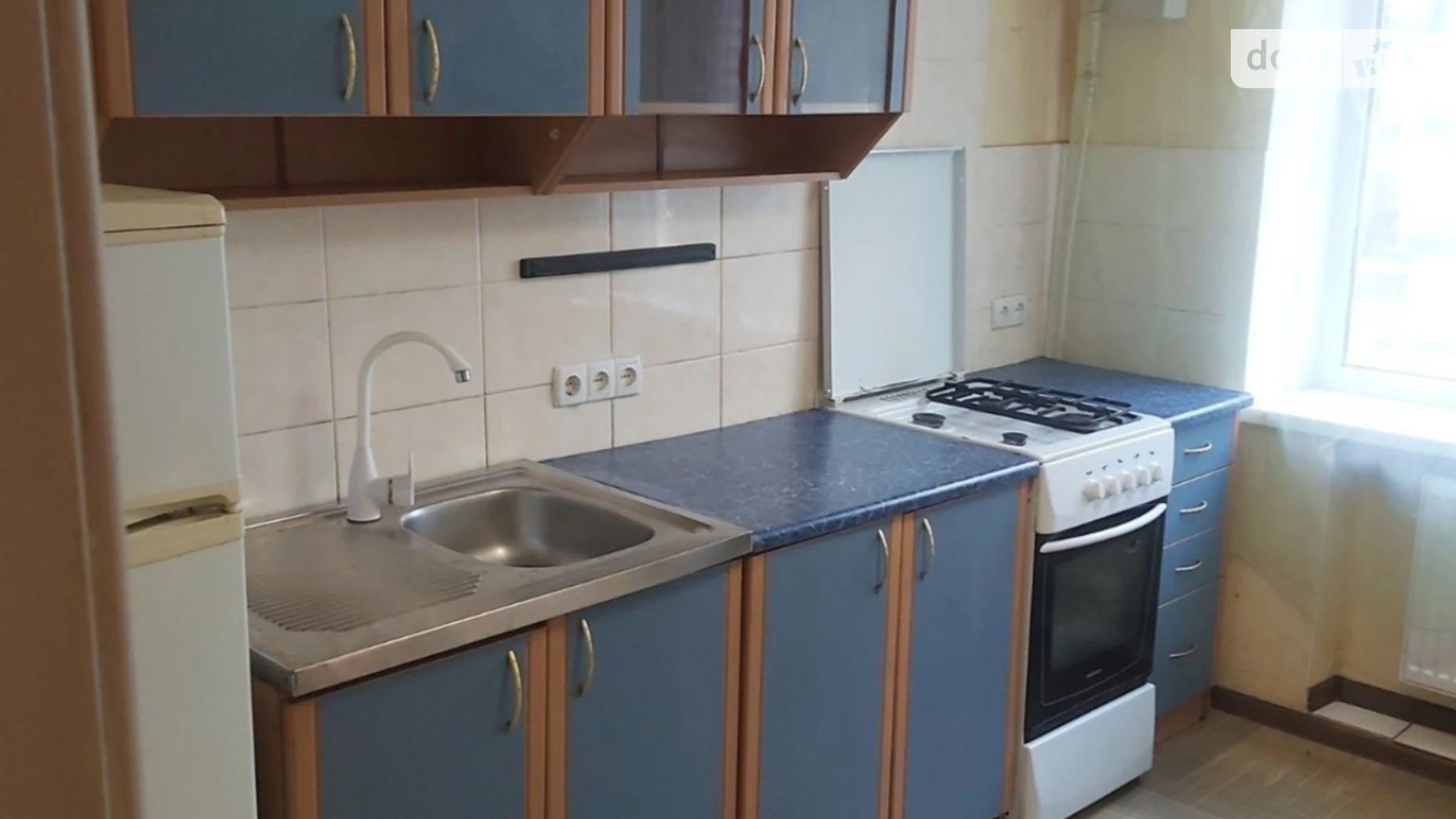 Продается 3-комнатная квартира 60 кв. м в Одессе, ул. Лабораторная - фото 2