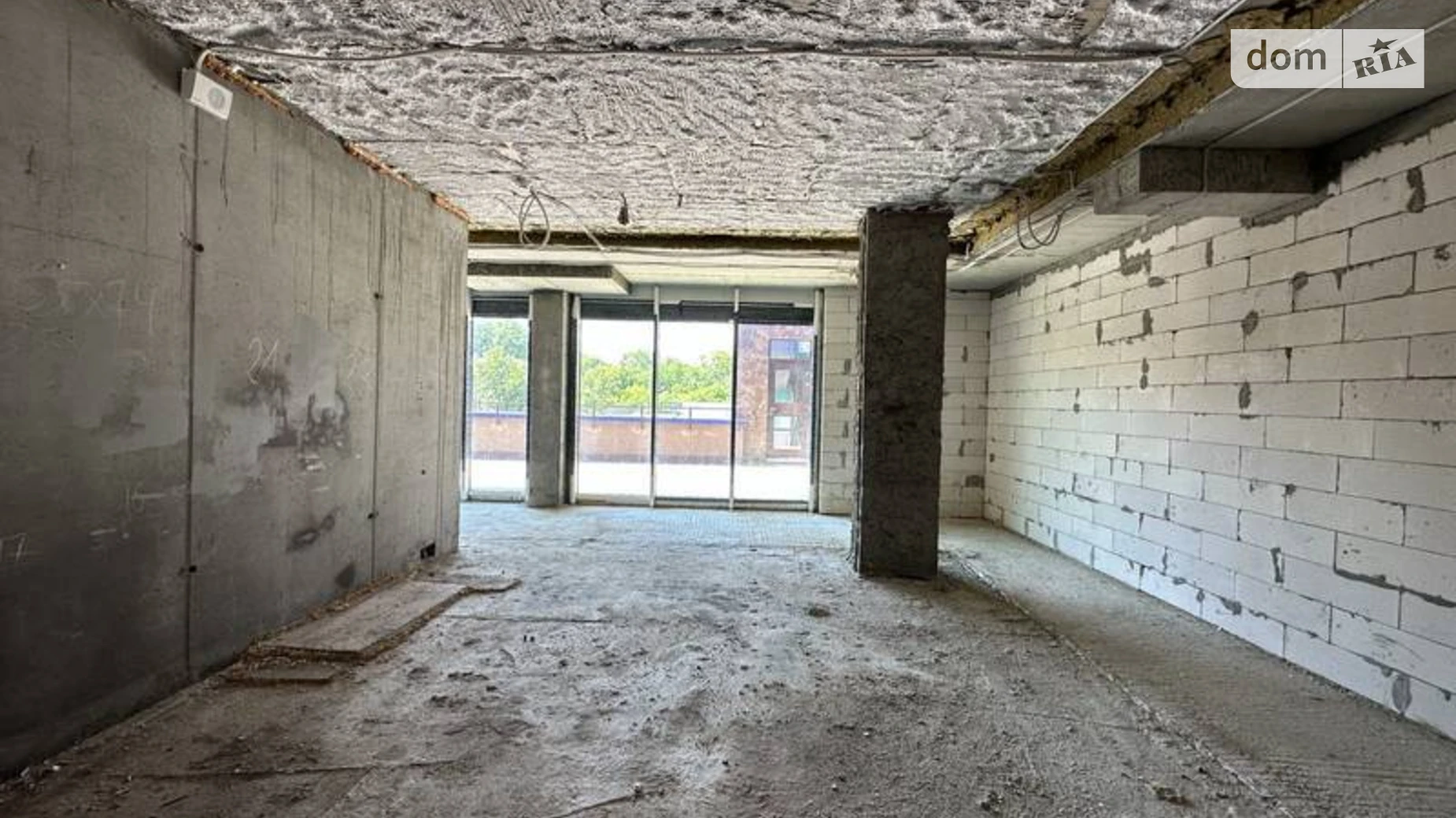 Продается офис 173.6 кв. м в бизнес-центре, цена: 140000 $ - фото 4