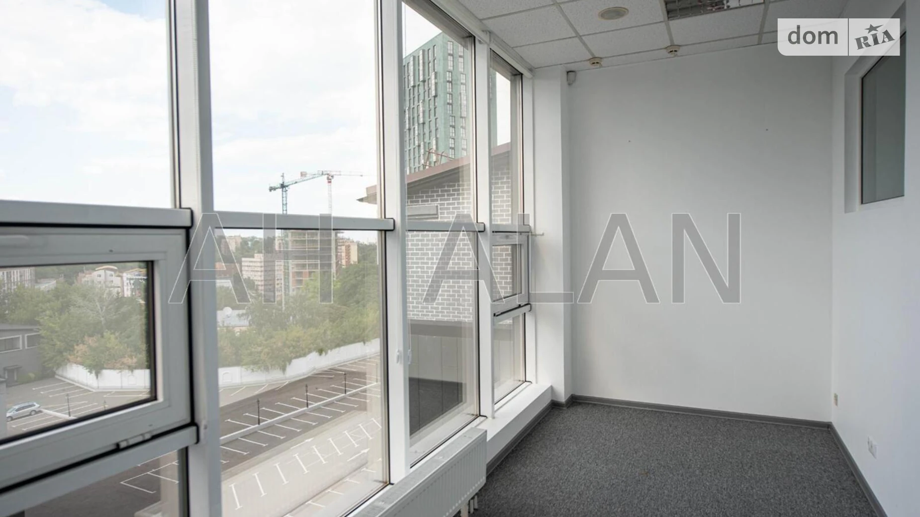 Сдается в аренду офис 136.44 кв. м в бизнес-центре, цена: 1228 $ - фото 5