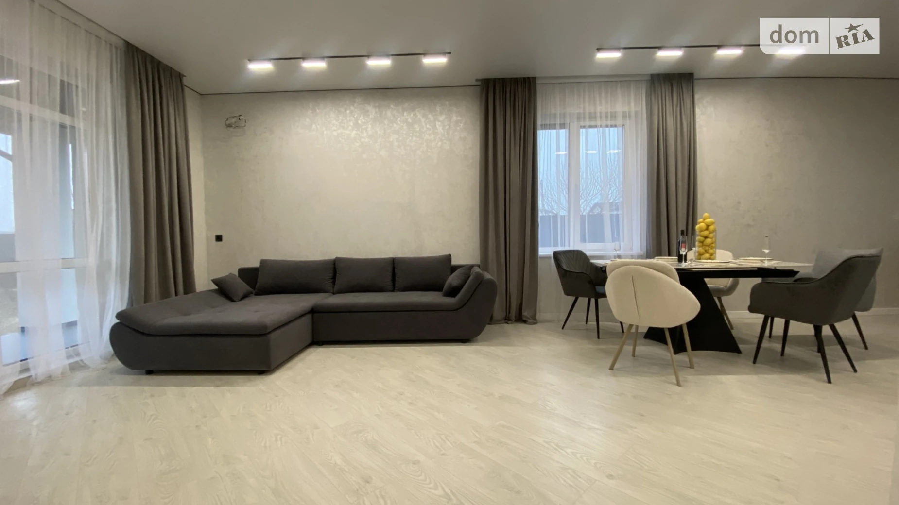 Продается одноэтажный дом 110 кв. м с садом, цена: 135000 $ - фото 2