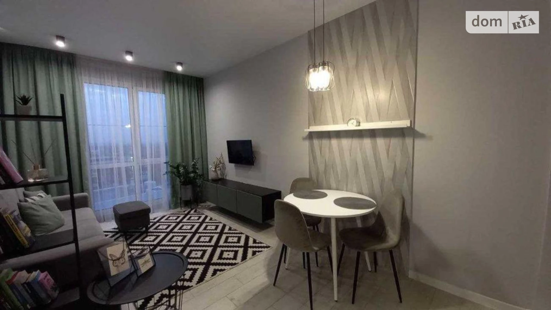 Продается 1-комнатная квартира 37 кв. м в Киеве, ул. Михаила Максимовича, 28Д - фото 2