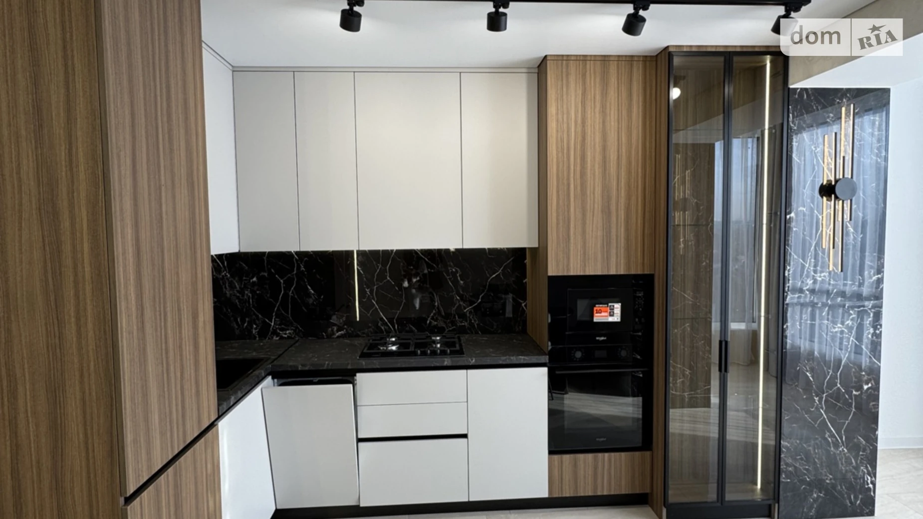 ул. Мира Івасюка Надрічна  Ивано-Франковск ЖК Мира - фото 4