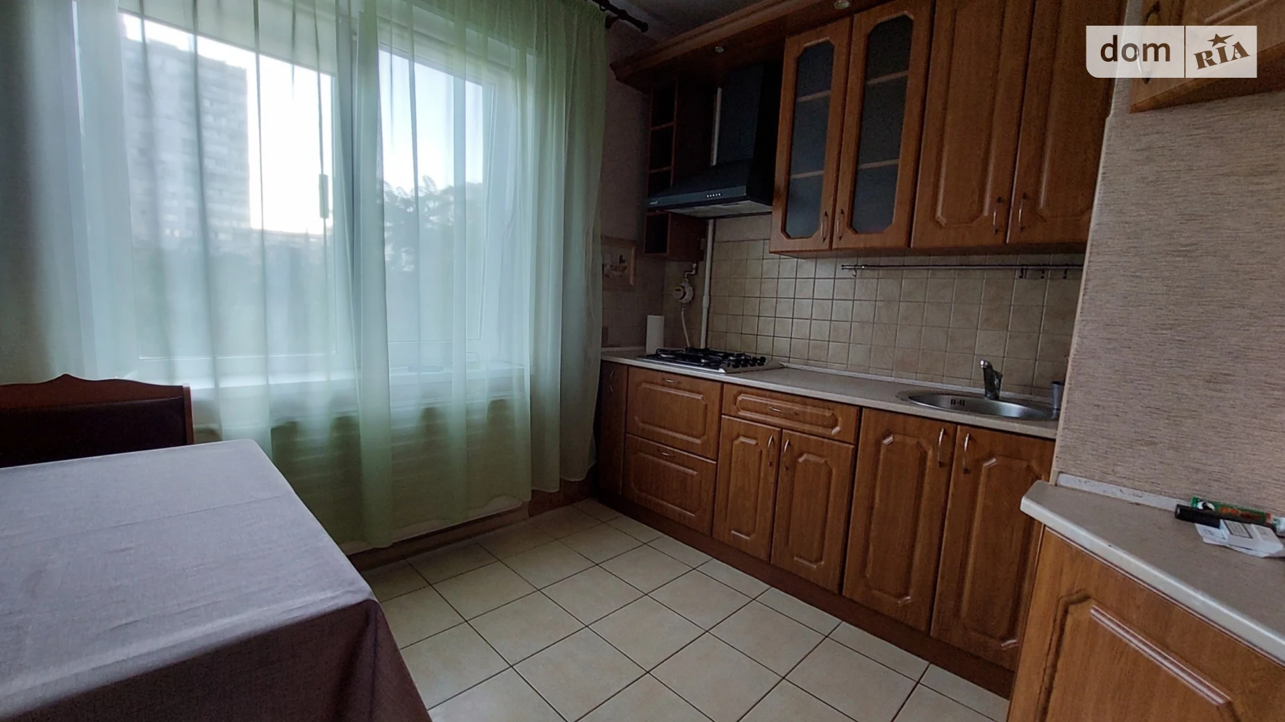 Продается 1-комнатная квартира 38 кв. м в Киеве, ул. Героев Днепра, 16 - фото 2