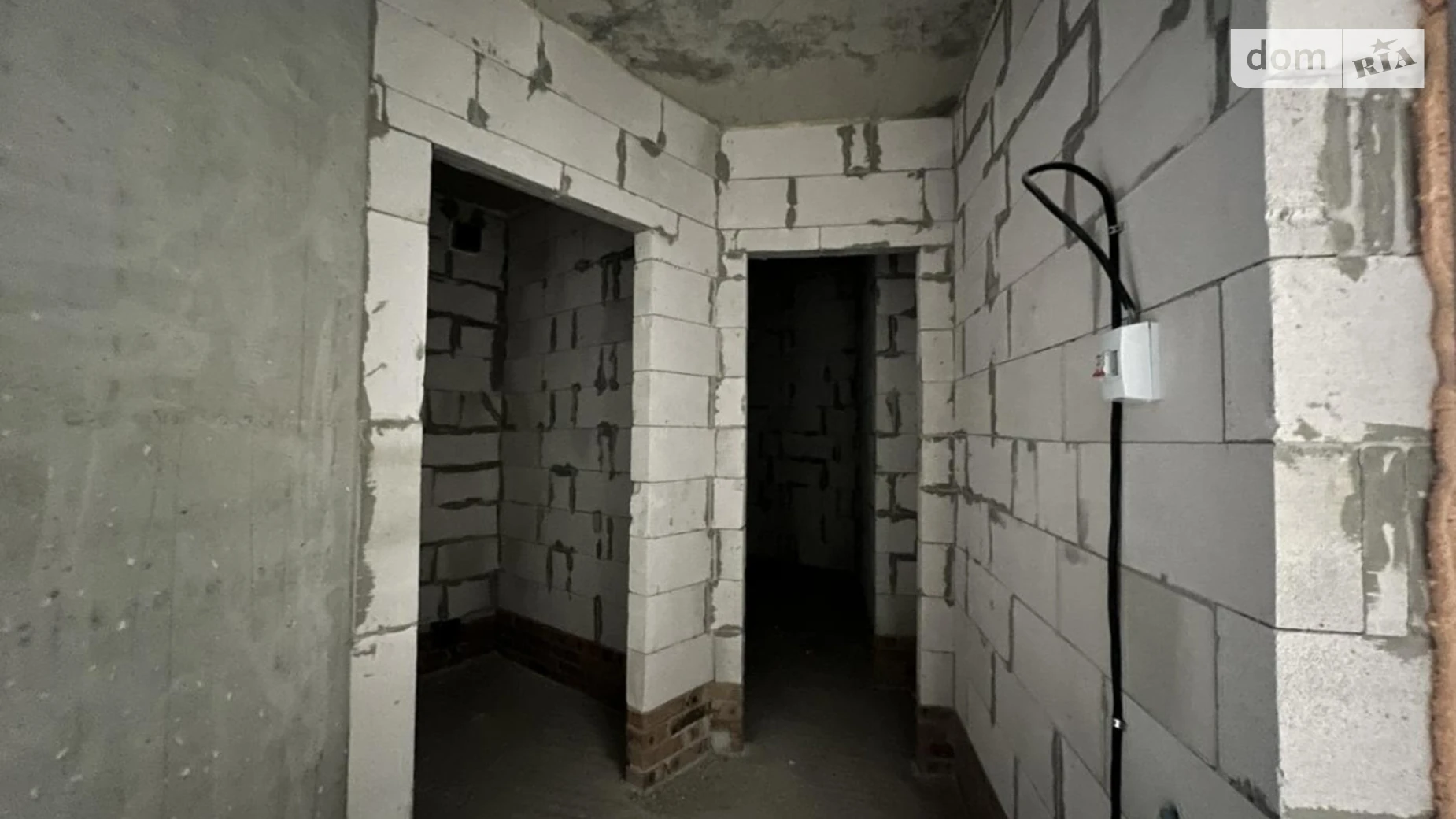 Продается 2-комнатная квартира 98.7 кв. м в Львове, ул. Хмельницкого Богдана, 207 - фото 2