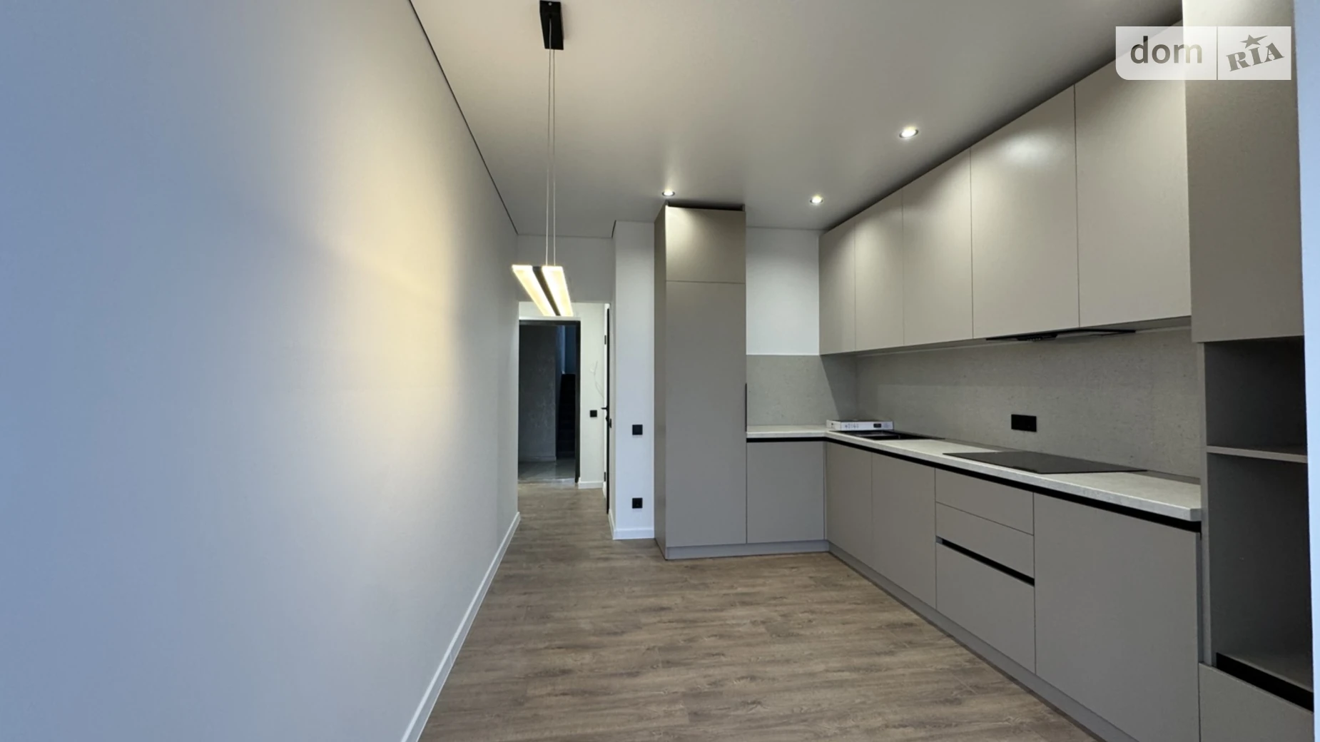 ул. Слава Победителям, 8 Ленокомбинат Ровно ЖК Стайл Хаус - фото 2