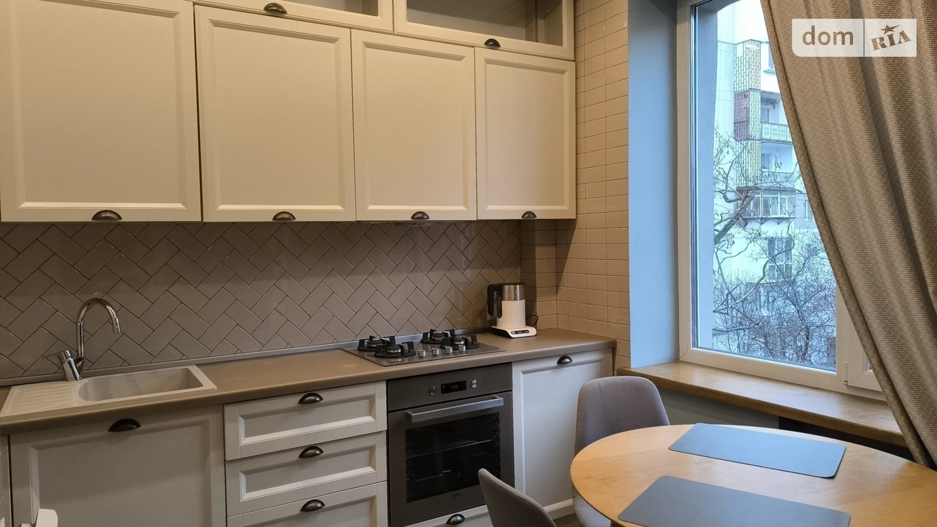 Продается 2-комнатная квартира 56 кв. м в Одессе, просп. Шевченко, 6/6 - фото 3