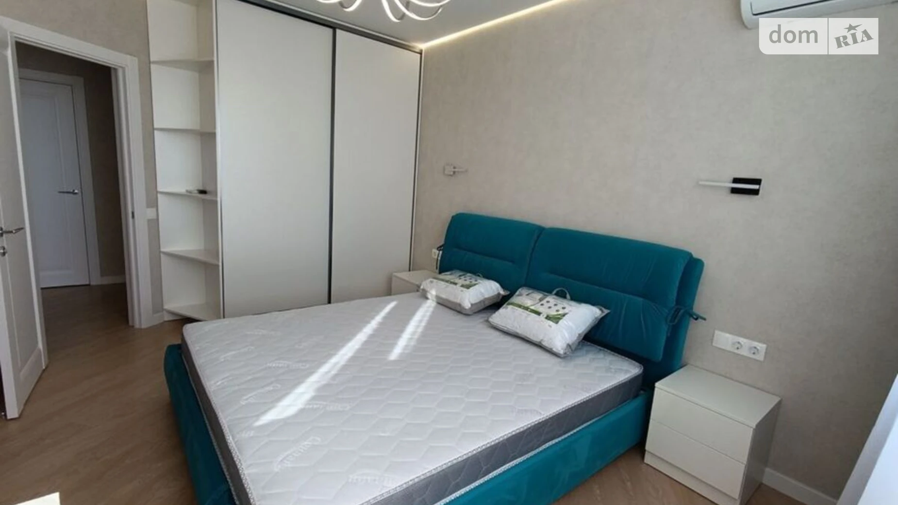 Сдается в аренду 2-комнатная квартира 66 кв. м в Киеве, ул. Семьи Кристеров, 18/6 - фото 3