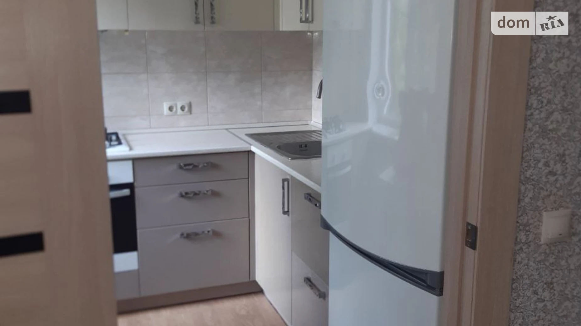 Сдается в аренду 1-комнатная квартира 30 кв. м в Николаеве, ул. Рыбная, 5 - фото 2