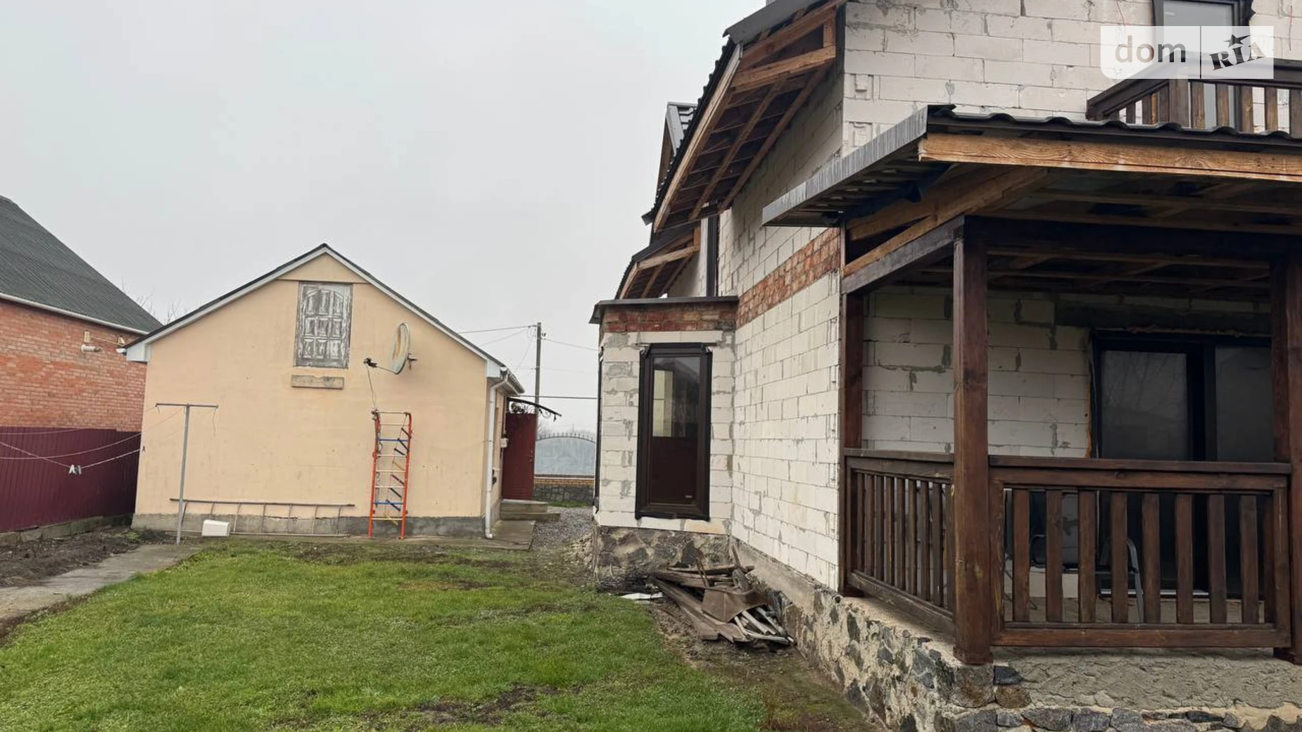 Продается дом на 2 этажа 240 кв. м с подвалом, цена: 90000 $ - фото 5