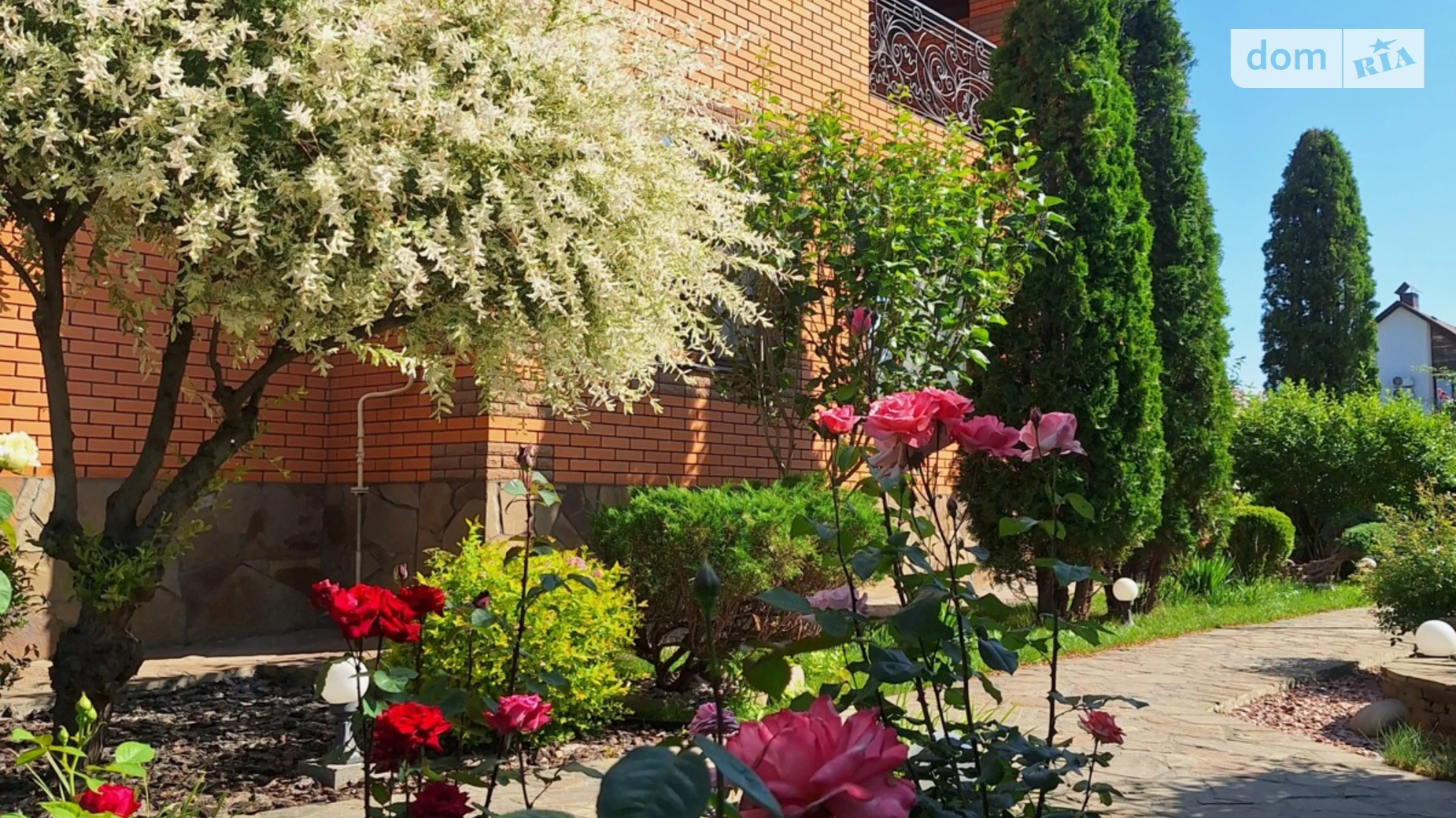 Продается дом на 2 этажа 185 кв. м с беседкой, цена: 248000 $ - фото 3