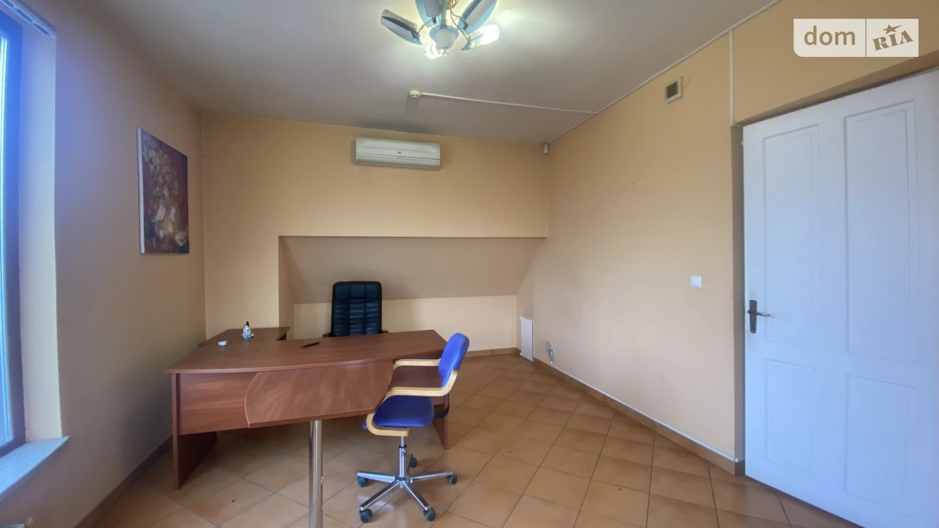 Сдается в аренду офис 119 кв. м в бизнес-центре, цена: 550 $ - фото 3