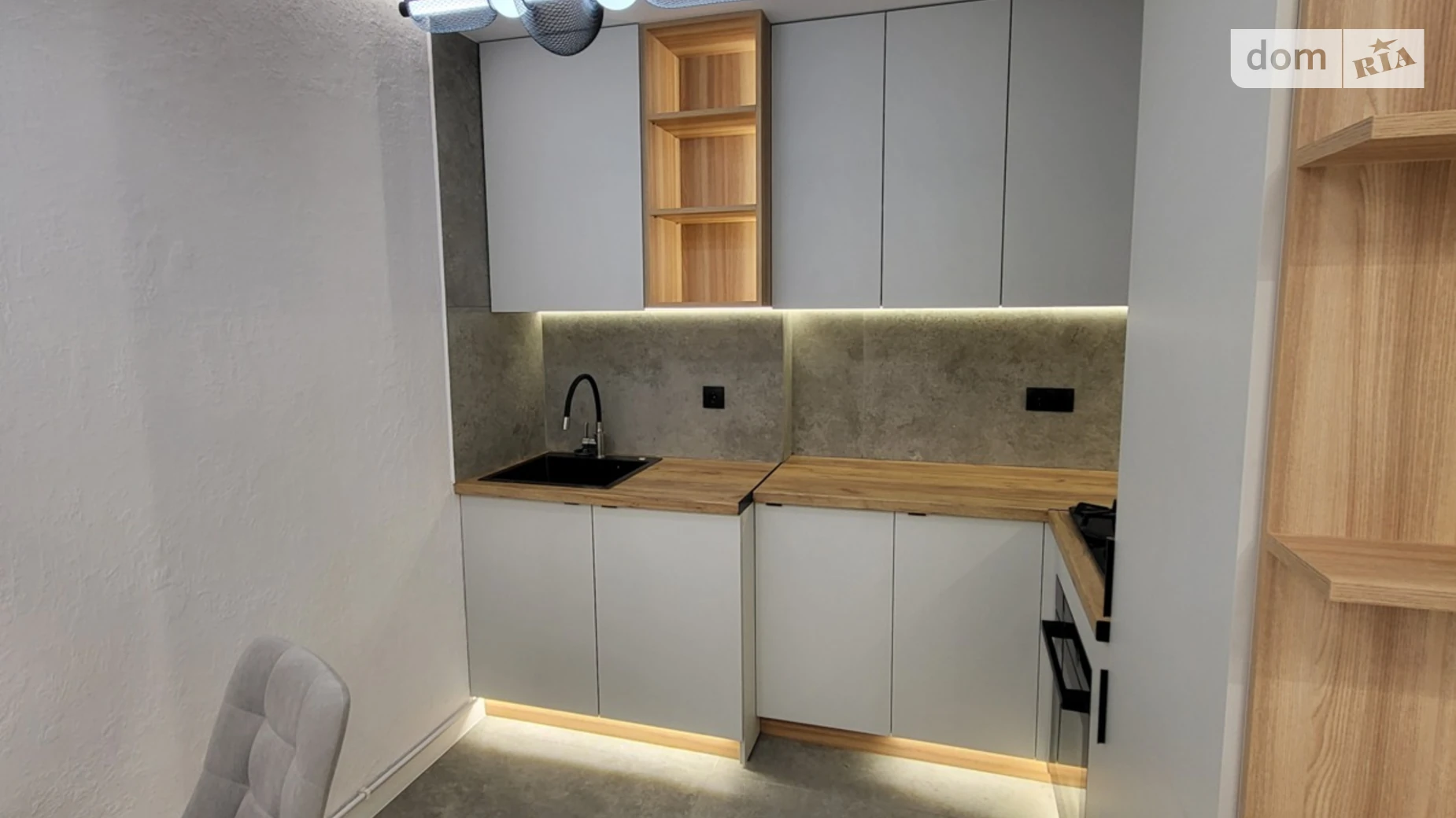 2-комнатная квартира 54 кв. м в Тернополе, ул. Смакулы - фото 2