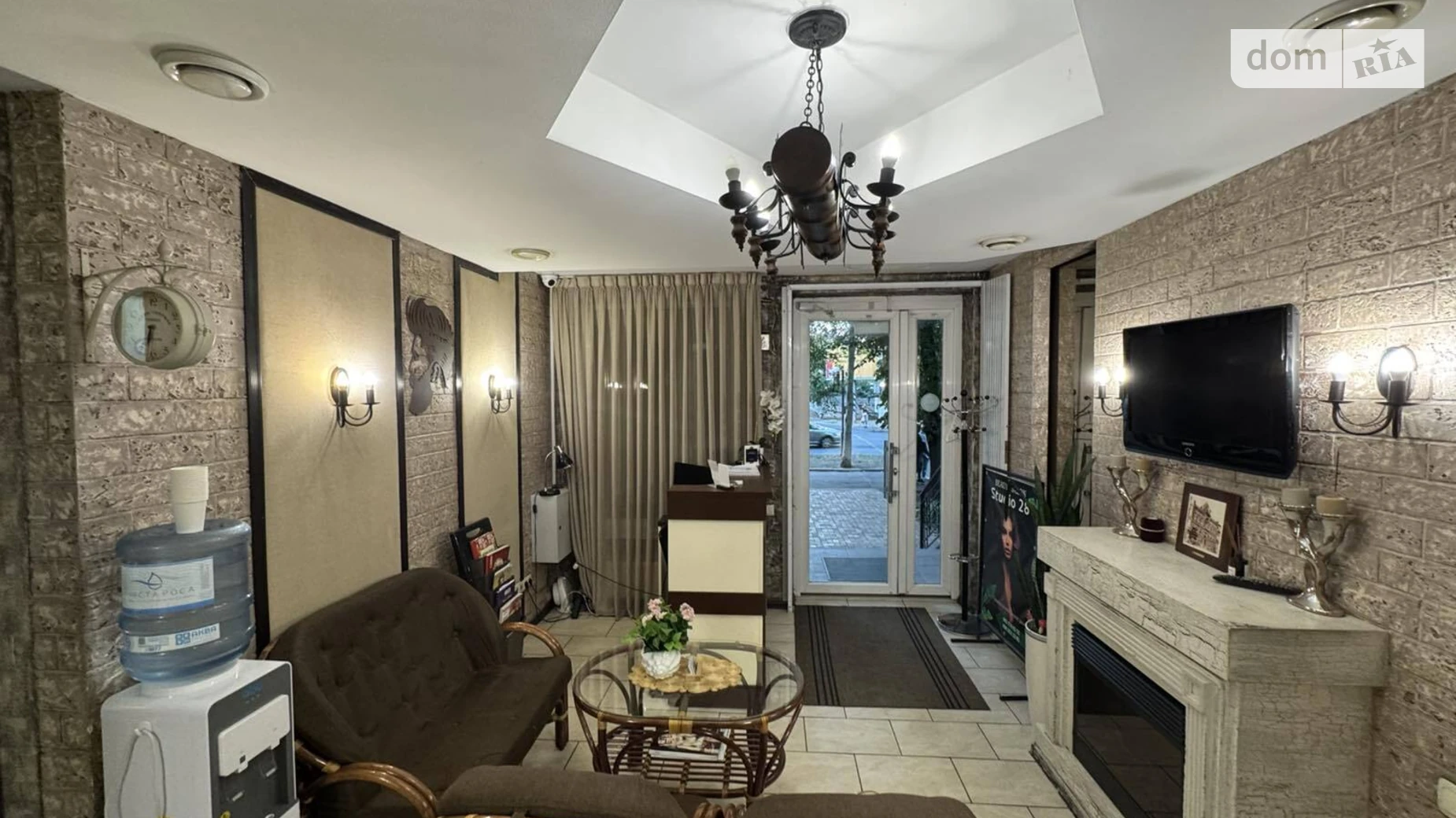 Продается офис 90.3 кв. м в бизнес-центре, цена: 129999 $ - фото 2