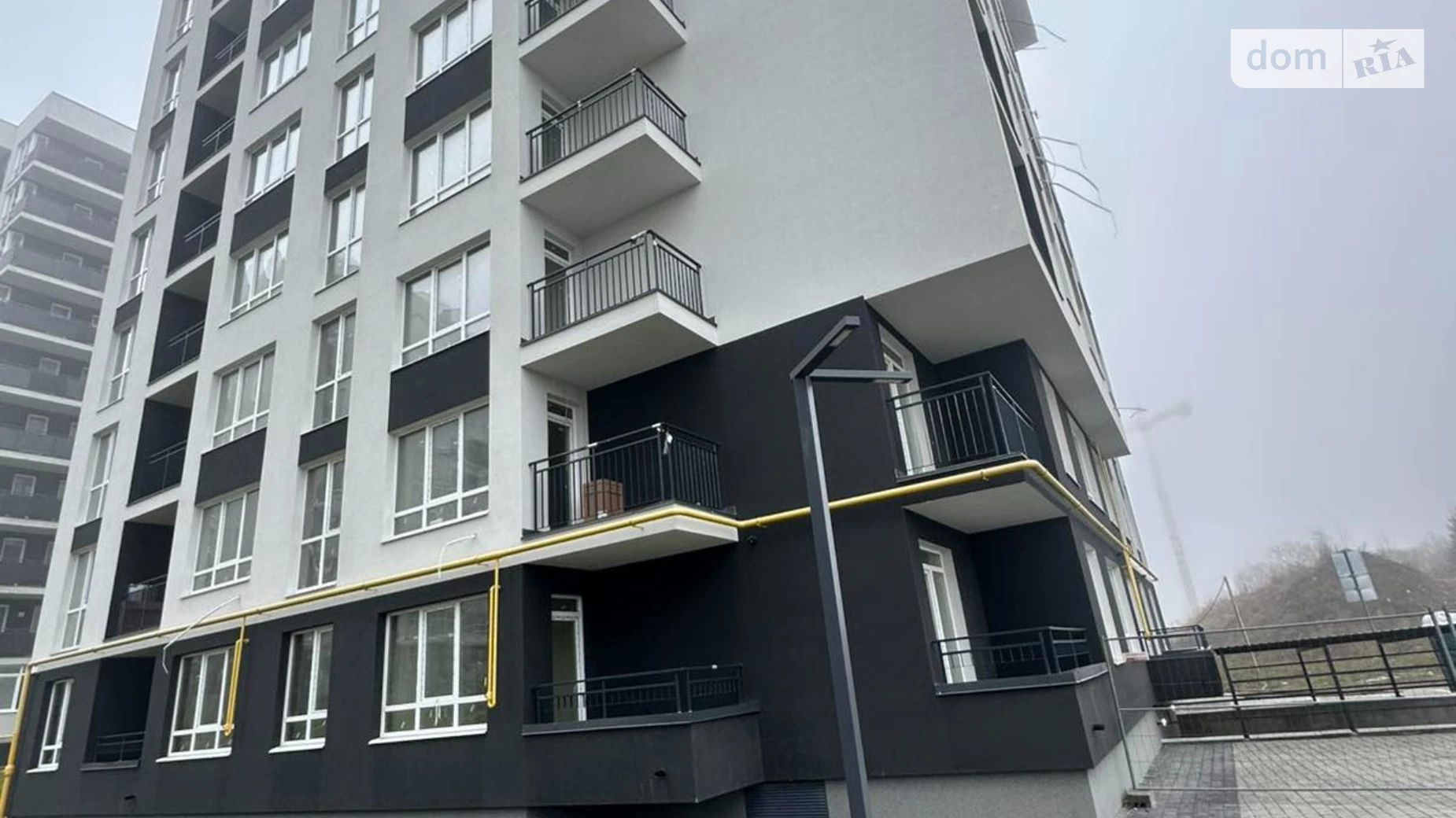 Продается 2-комнатная квартира 63 кв. м в Львове, ул. Трускавецкая, 141 - фото 2