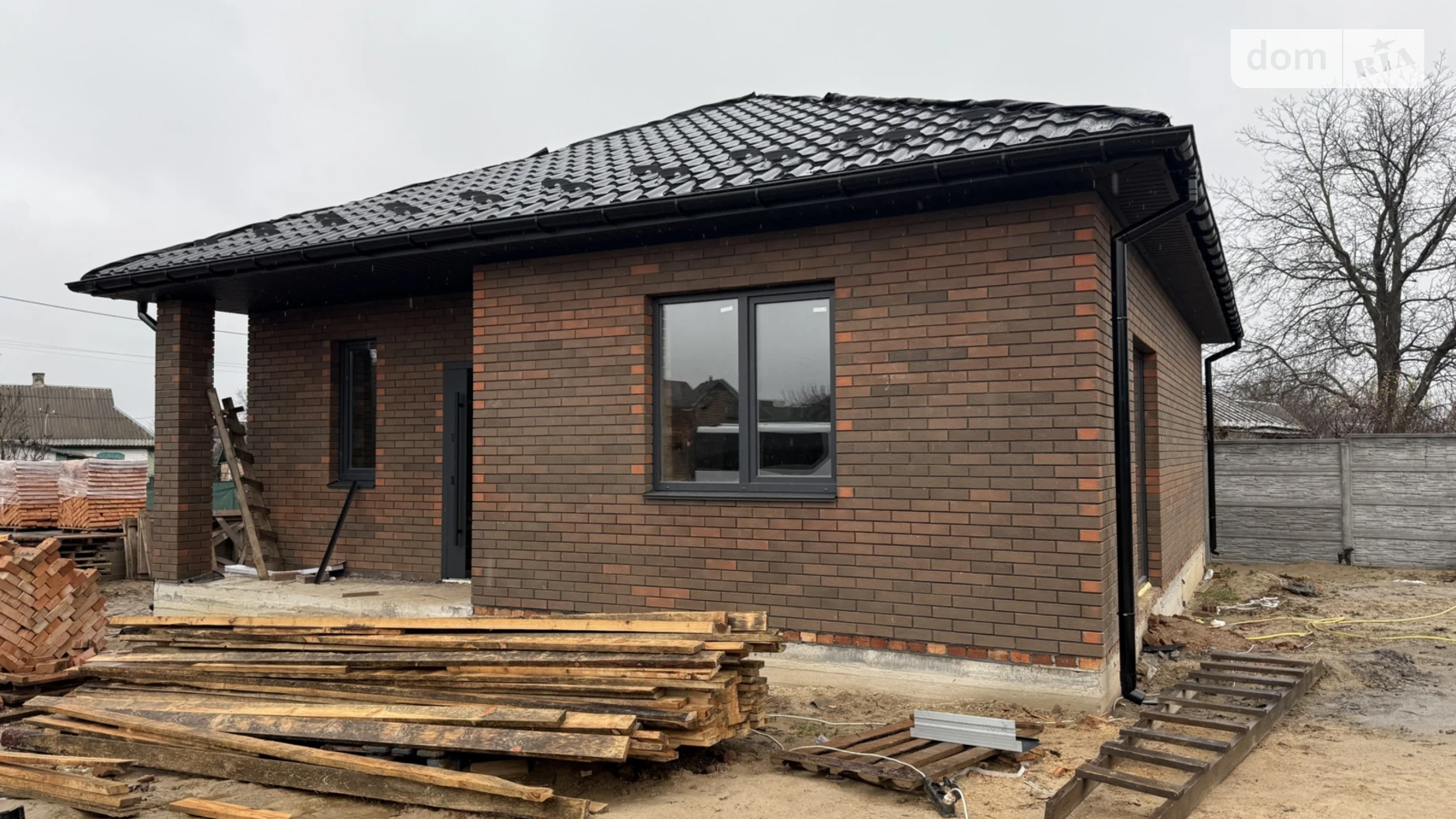 Продается одноэтажный дом 80 кв. м с мансардой, цена: 70000 $ - фото 2