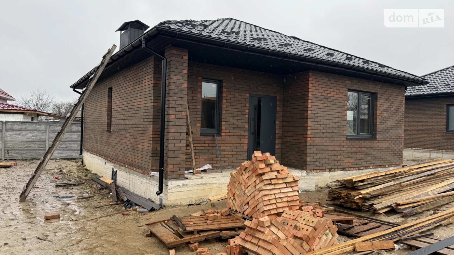 Продается одноэтажный дом 80 кв. м с мансардой, цена: 70000 $ - фото 3