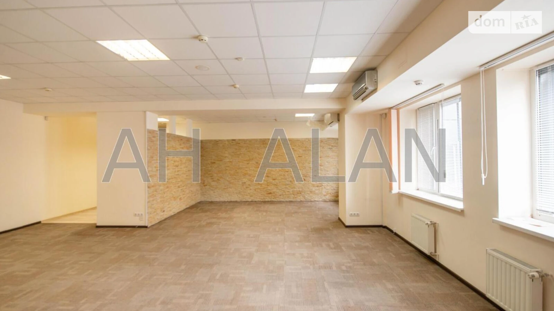 Сдается в аренду офис 123.6 кв. м в бизнес-центре, цена: 1112 $ - фото 2