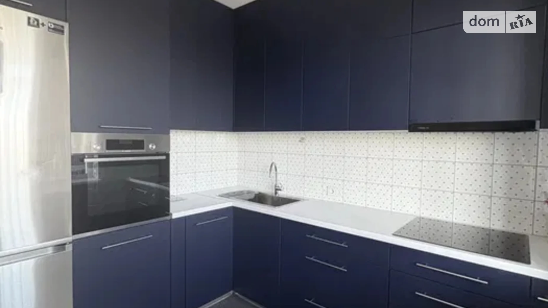 Продается 3-комнатная квартира 72 кв. м в Киеве, цена: 130000 $ - фото 2